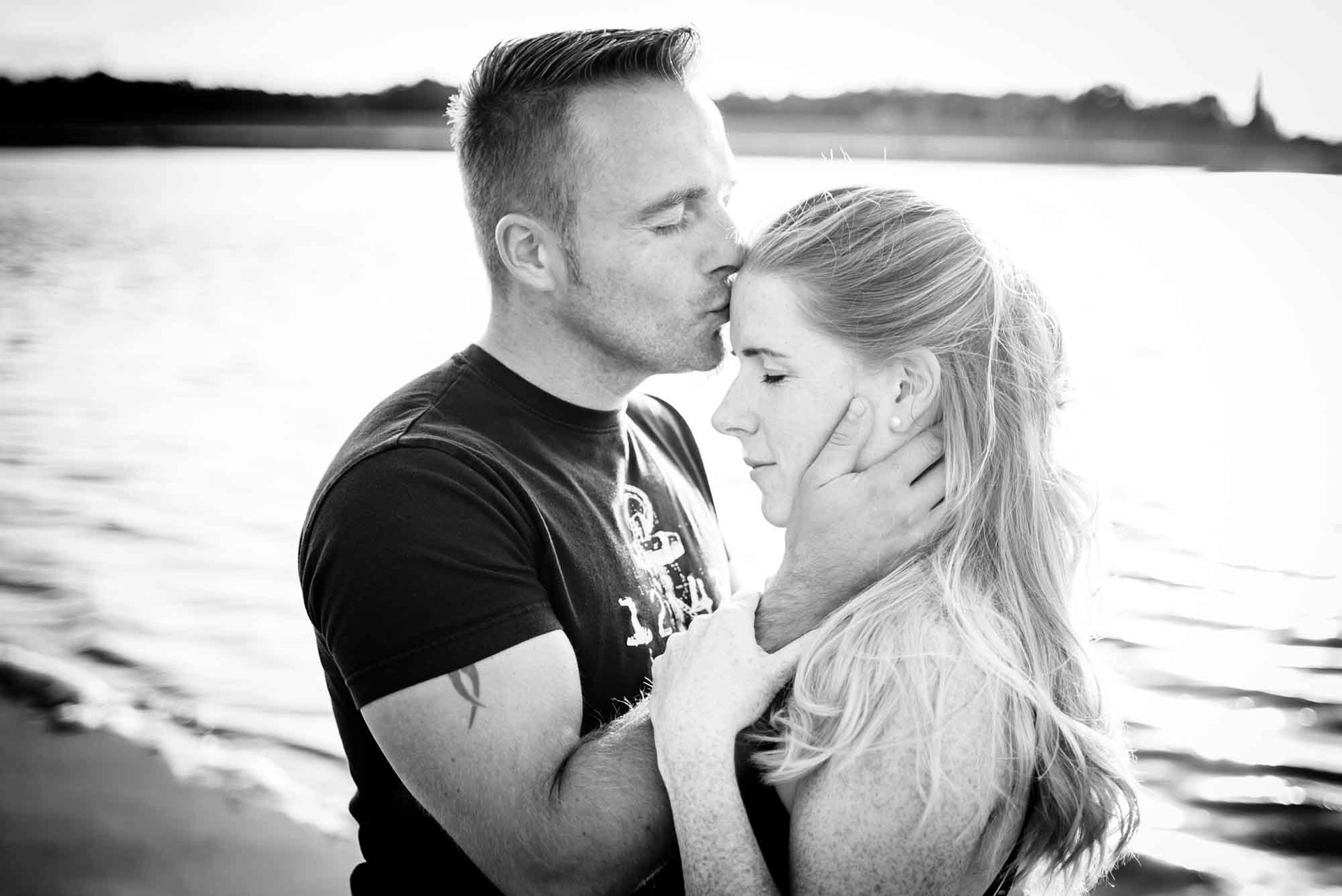 Engagement Shooting | Paarshooting vor der Hochzeit an der Elbe