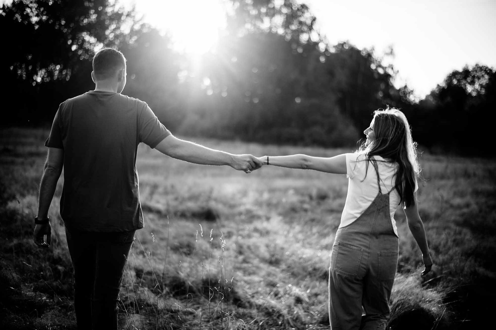 Engagement Shooting | Paarshooting vor der Hochzeit auf dem Feld