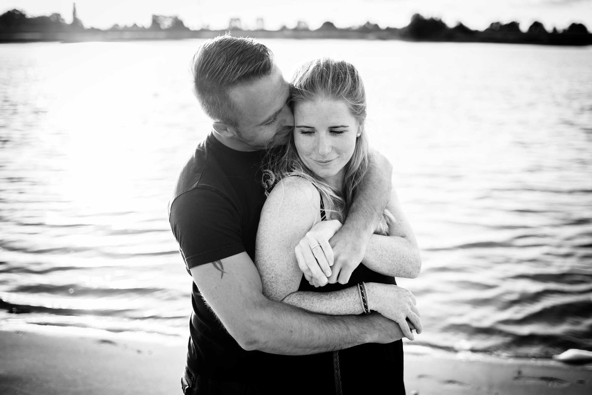 Engagement Shooting | Paarshooting vor der Hochzeit an der Elbe