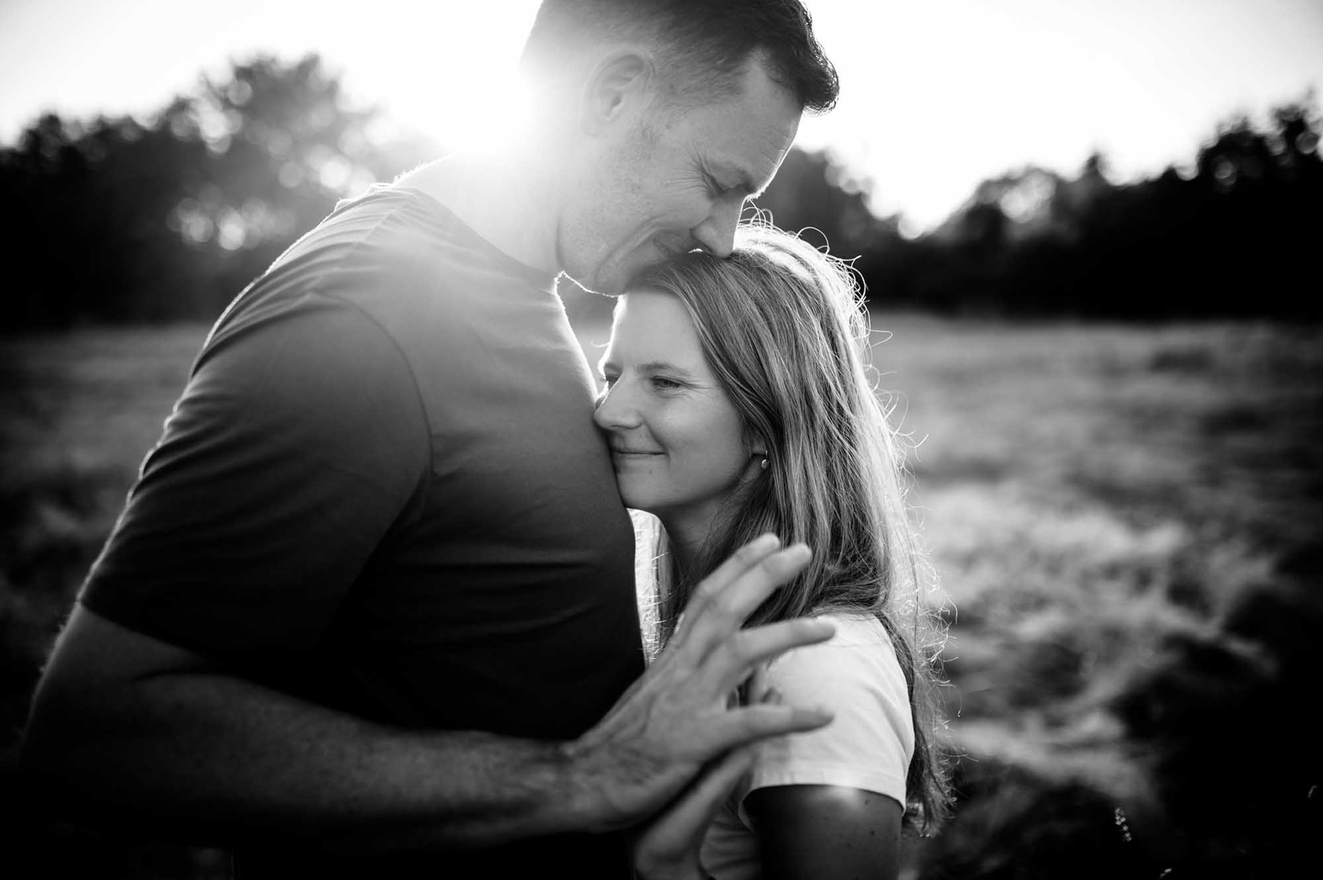 Engagement Shooting | Paarshooting vor der Hochzeit auf dem Feld