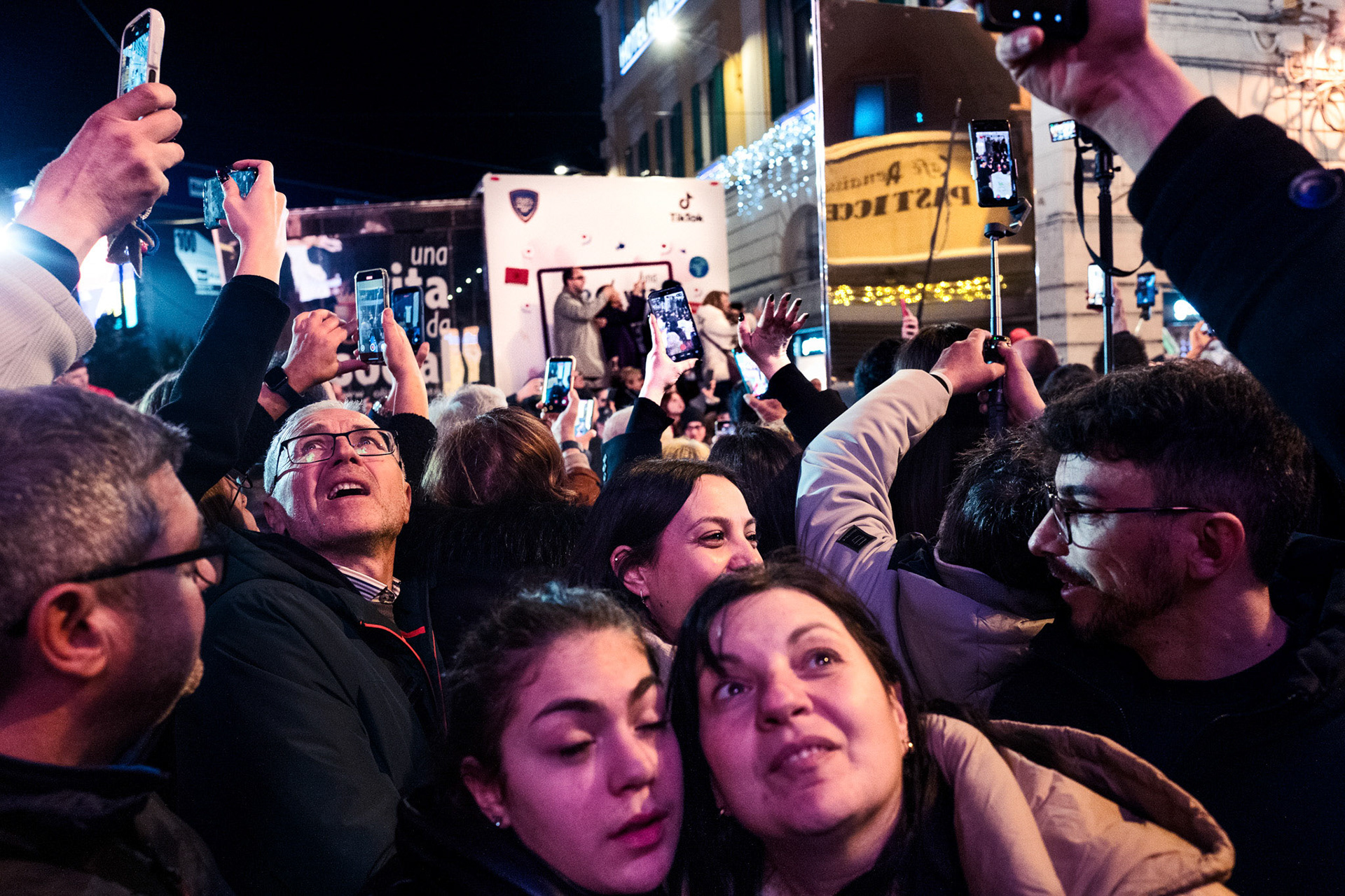 La sfilata dei cantanti partecipanti al 76° Festival di Sanremo 2026.