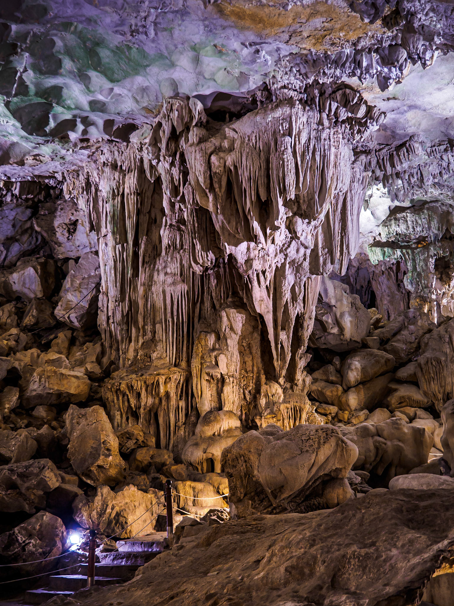 Sung Sot Caves