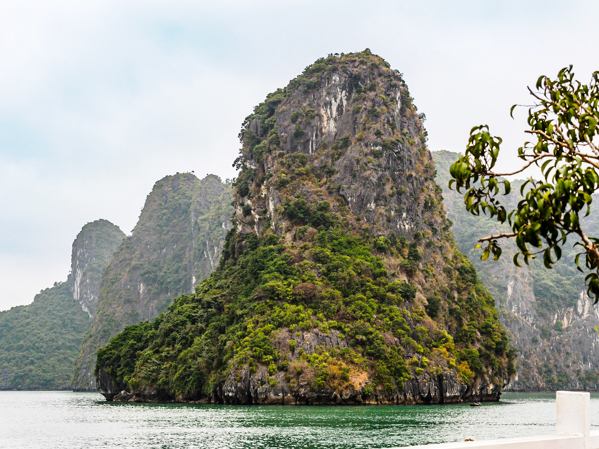 Ha Long Bay