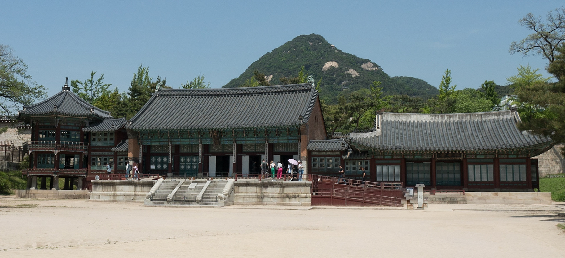 Hyangwon-jeon