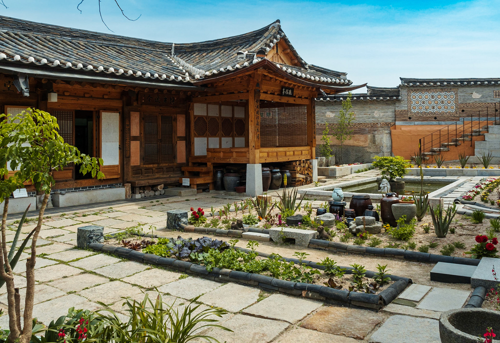 Bukchon Asian Cultural Art Museum