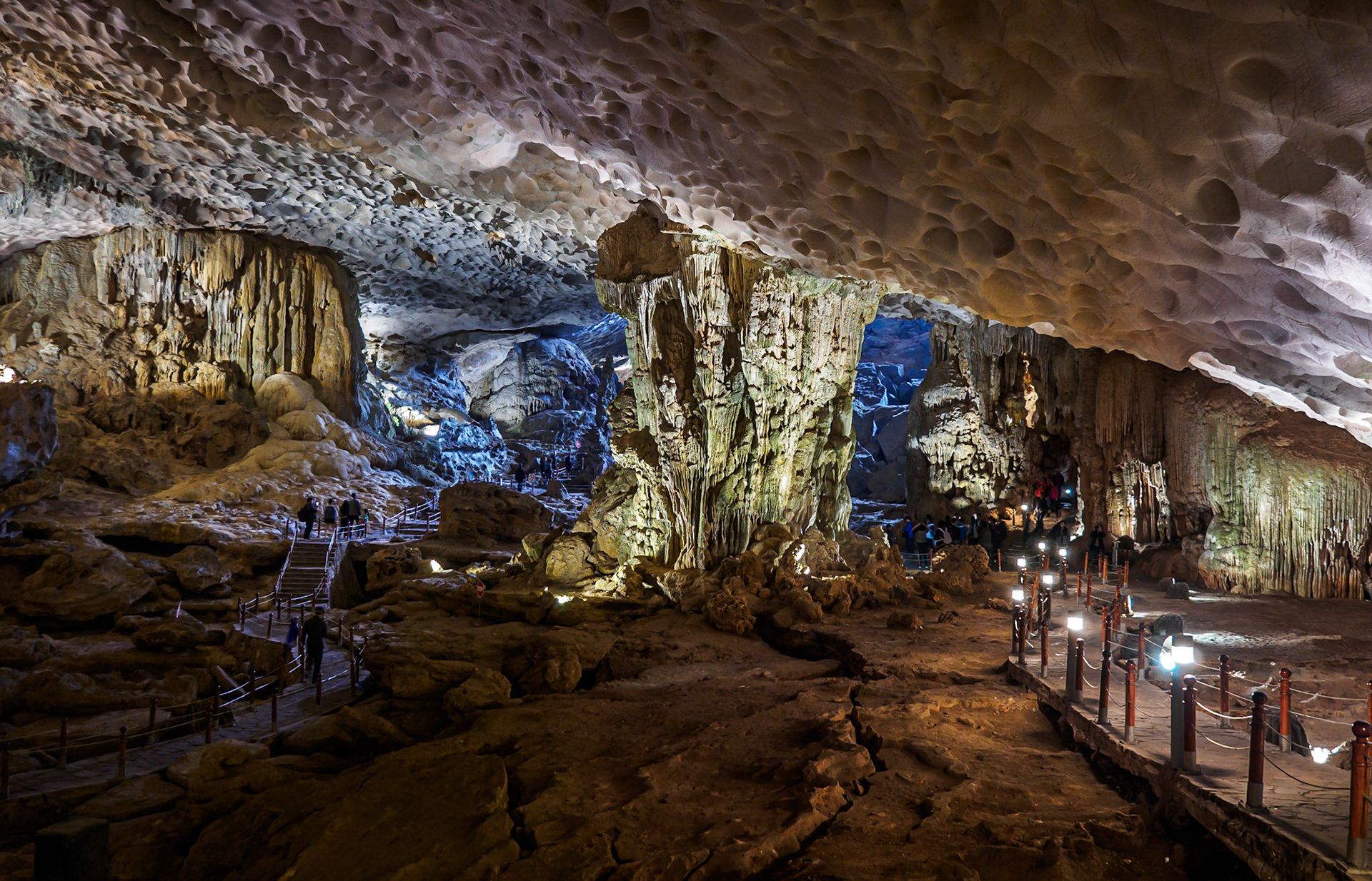 Sung Sot Caves