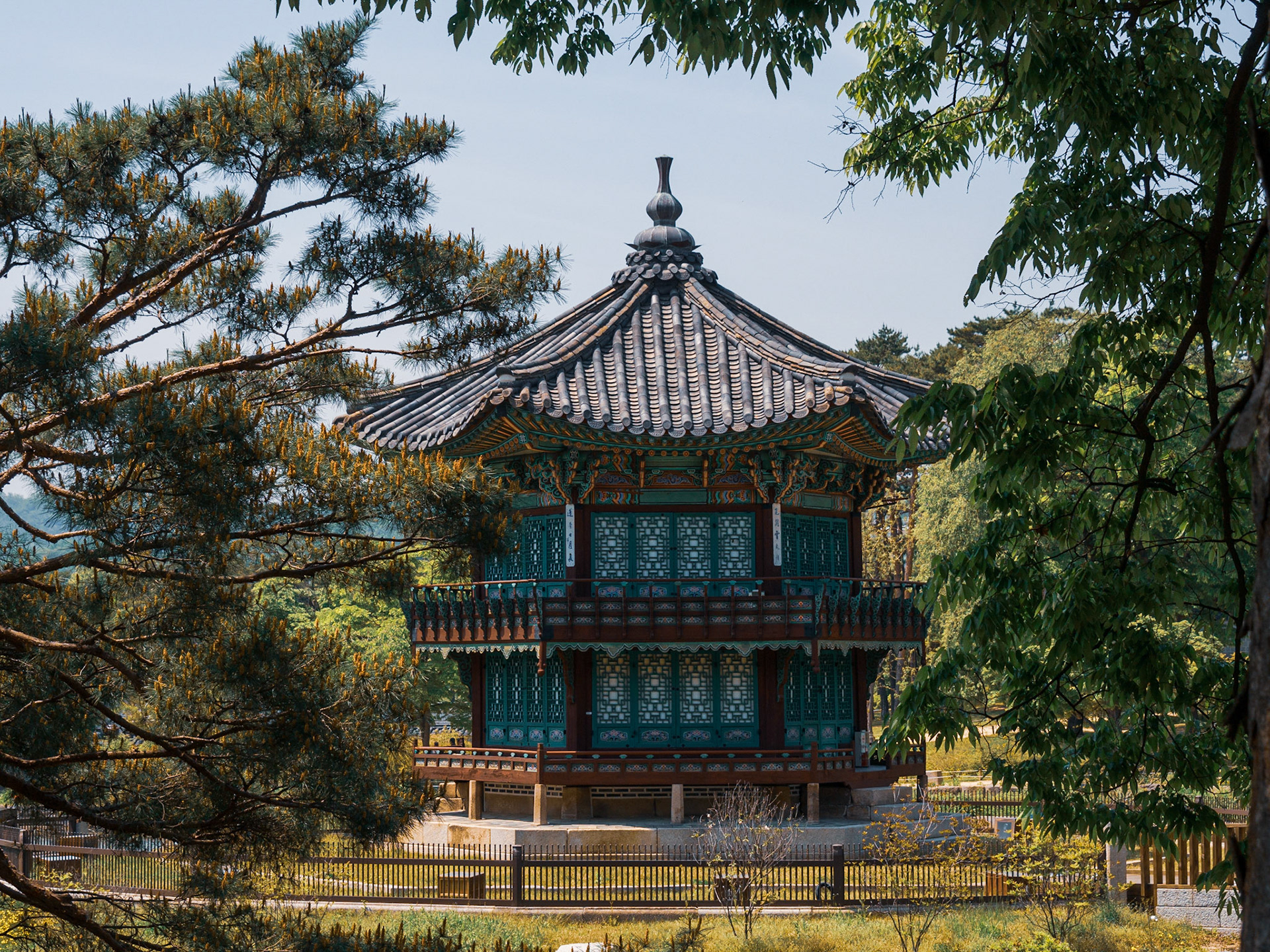 Hyangwon-jeon