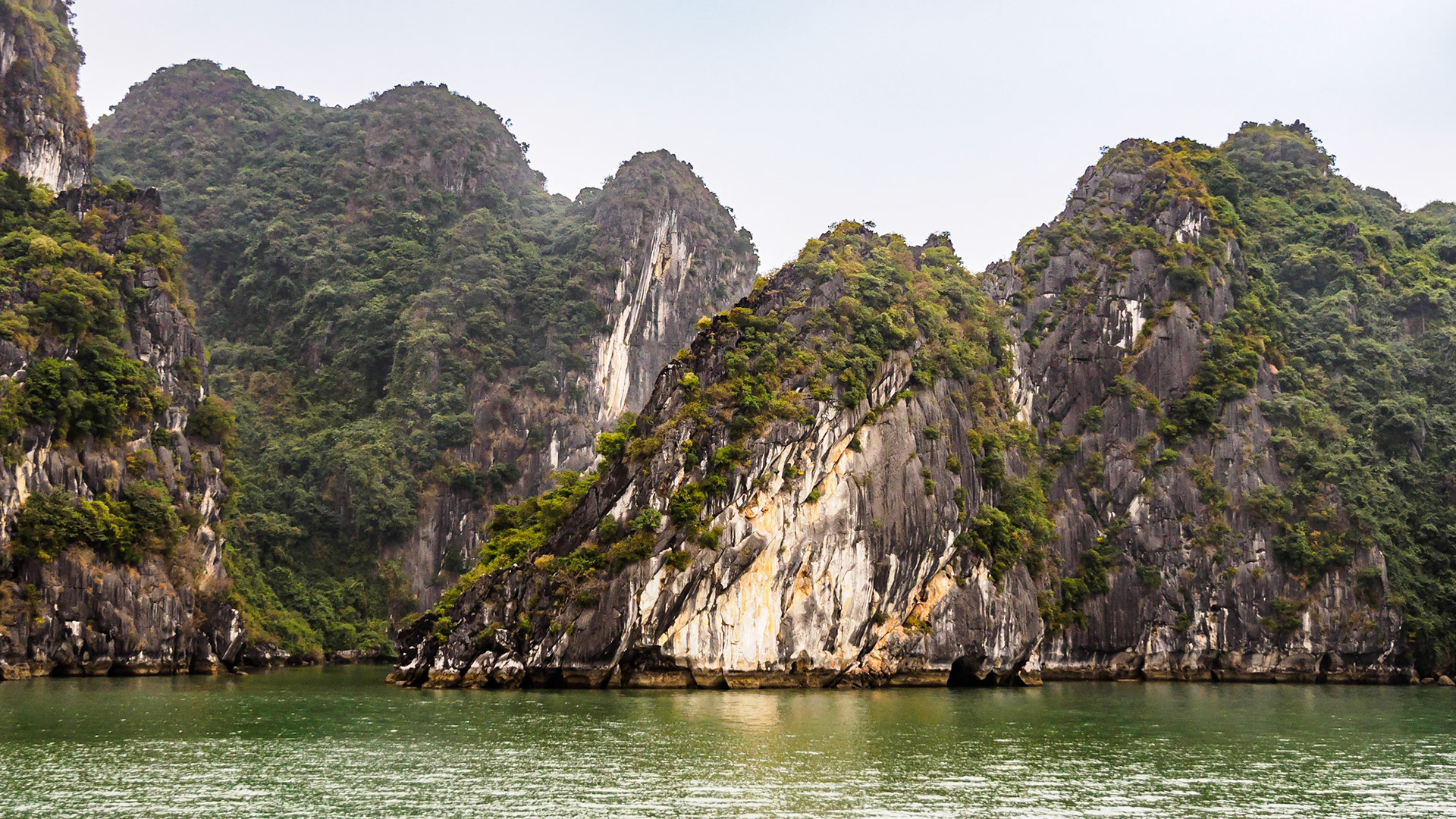 Ha Long Bay
