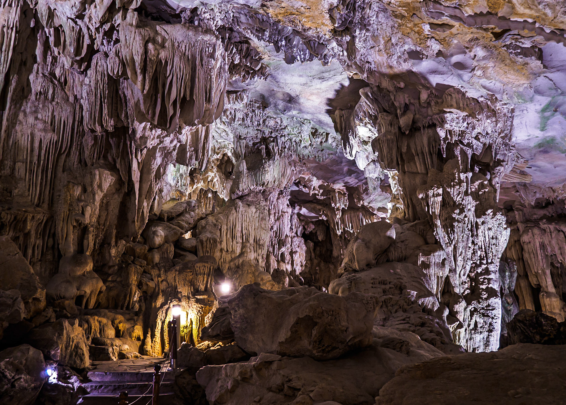 Sung Sot Caves