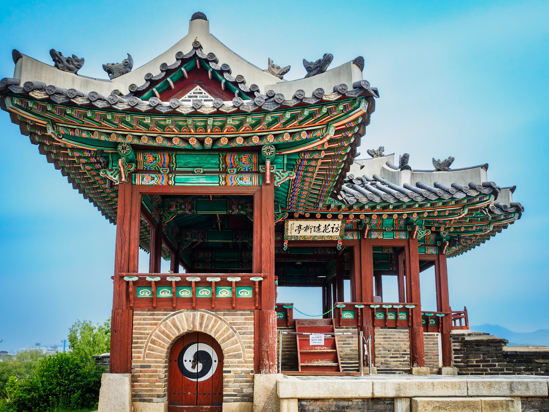Dongbuk Gaknu (Banghwasuryujeong)