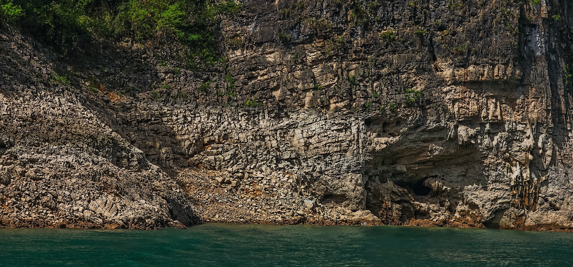 Lesser Three Gorges