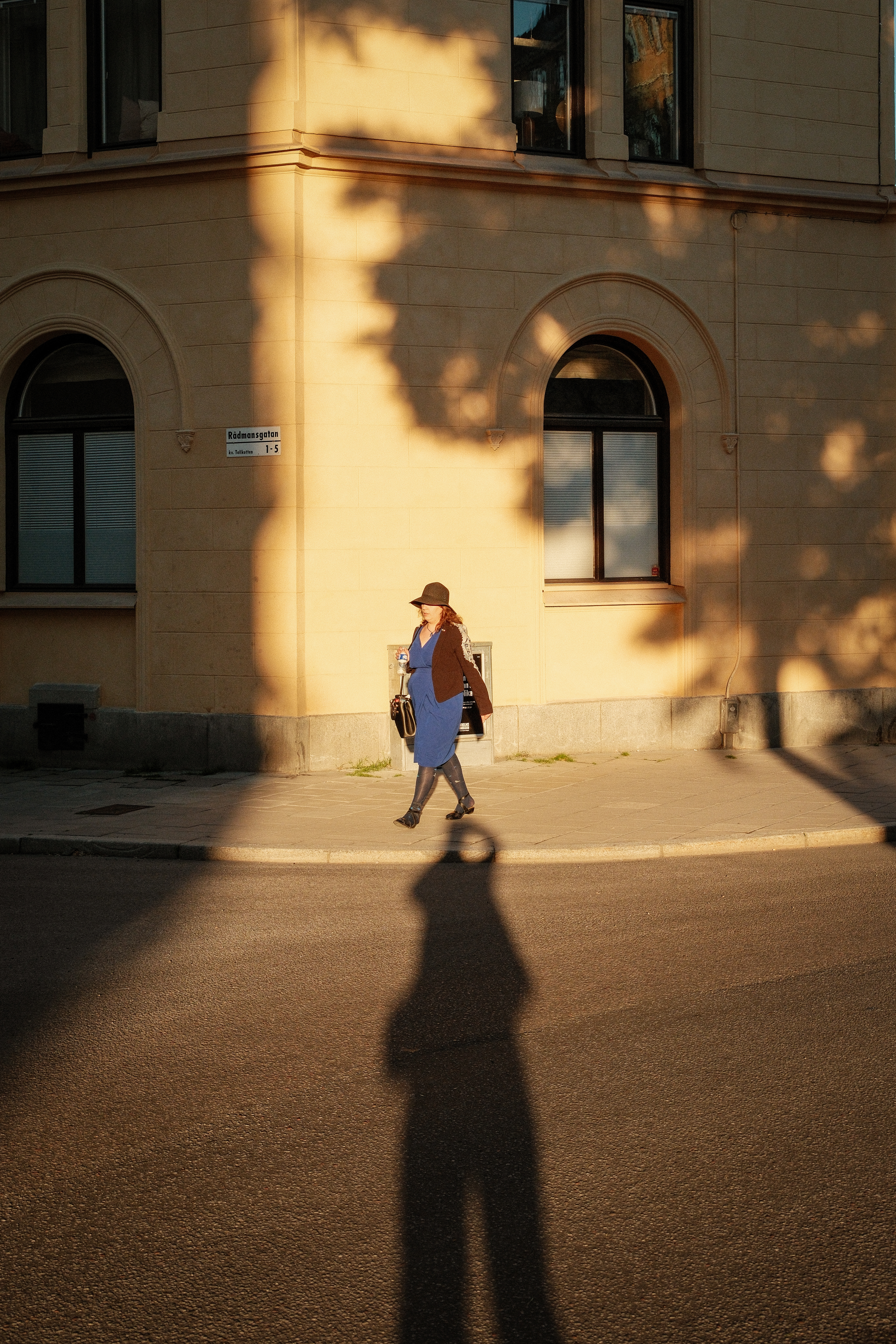 Shadow selfie street