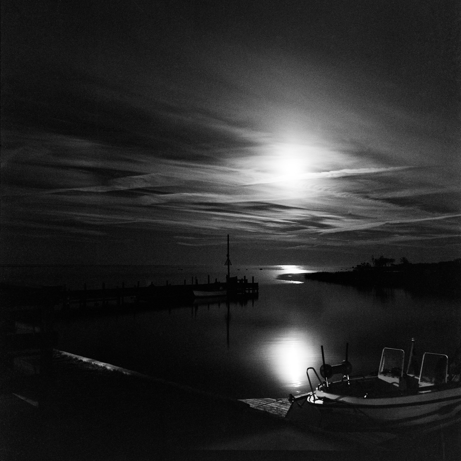 Källa hamn