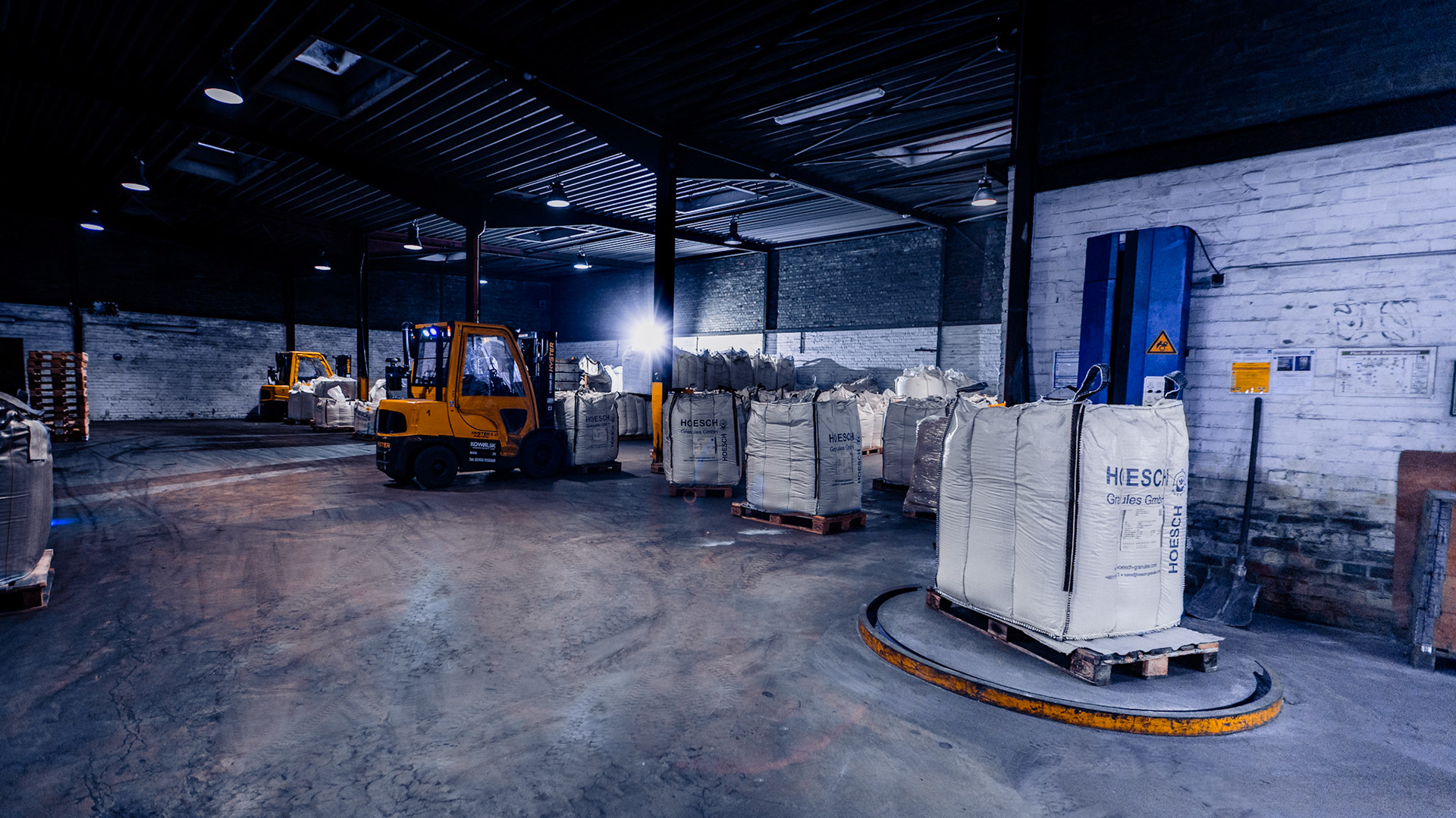 Hoesch Granules - Industrial Photography