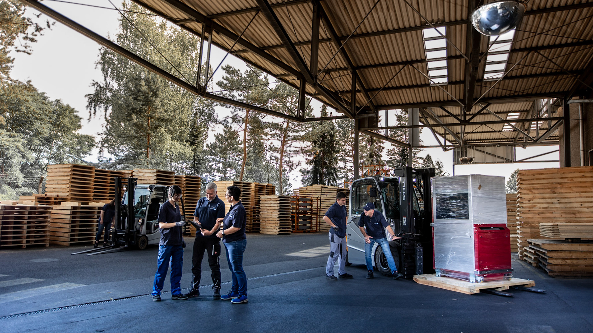 Deutsche Mechatronics - Business Photography