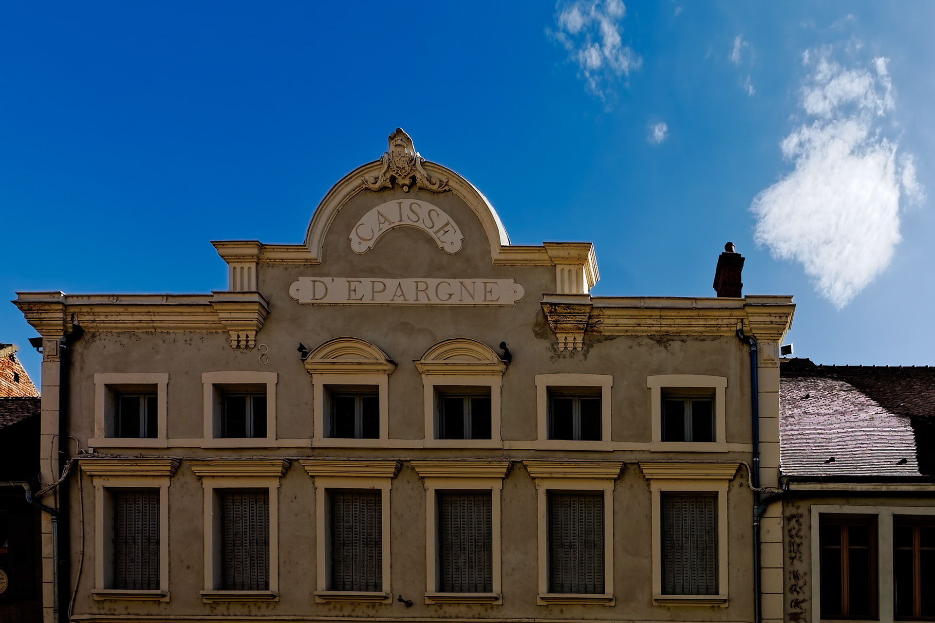 Une banque à Louhans (F)