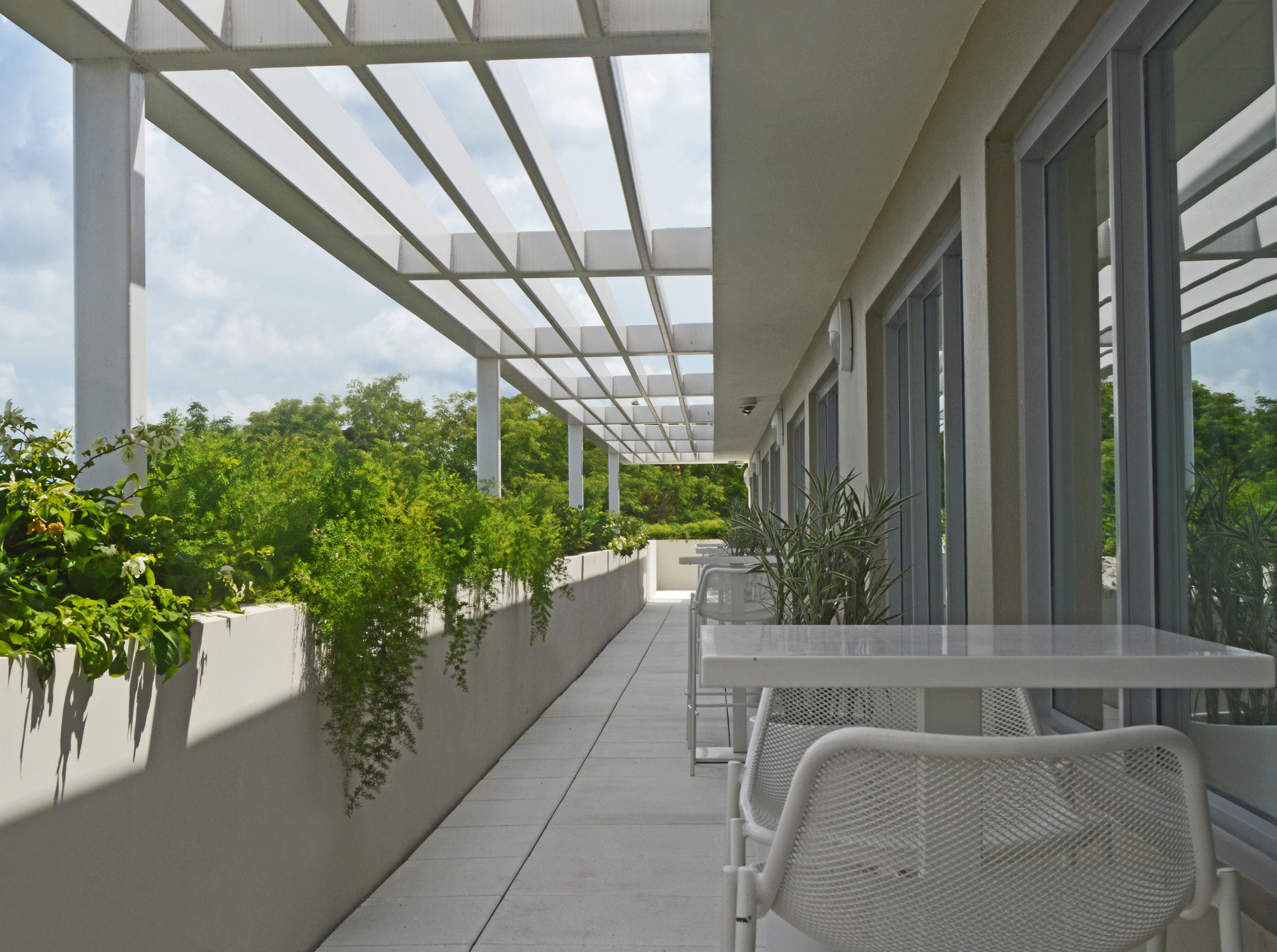 Balconies - Photo by René Castillo