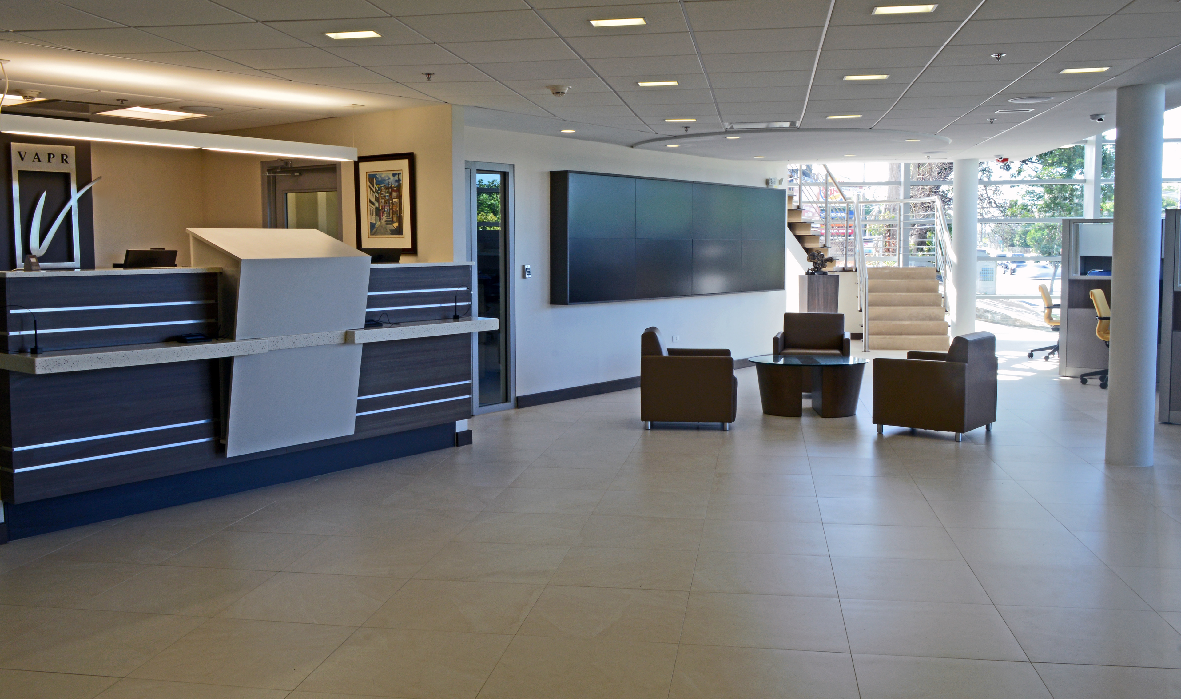 Branch - Photo by René Castillo