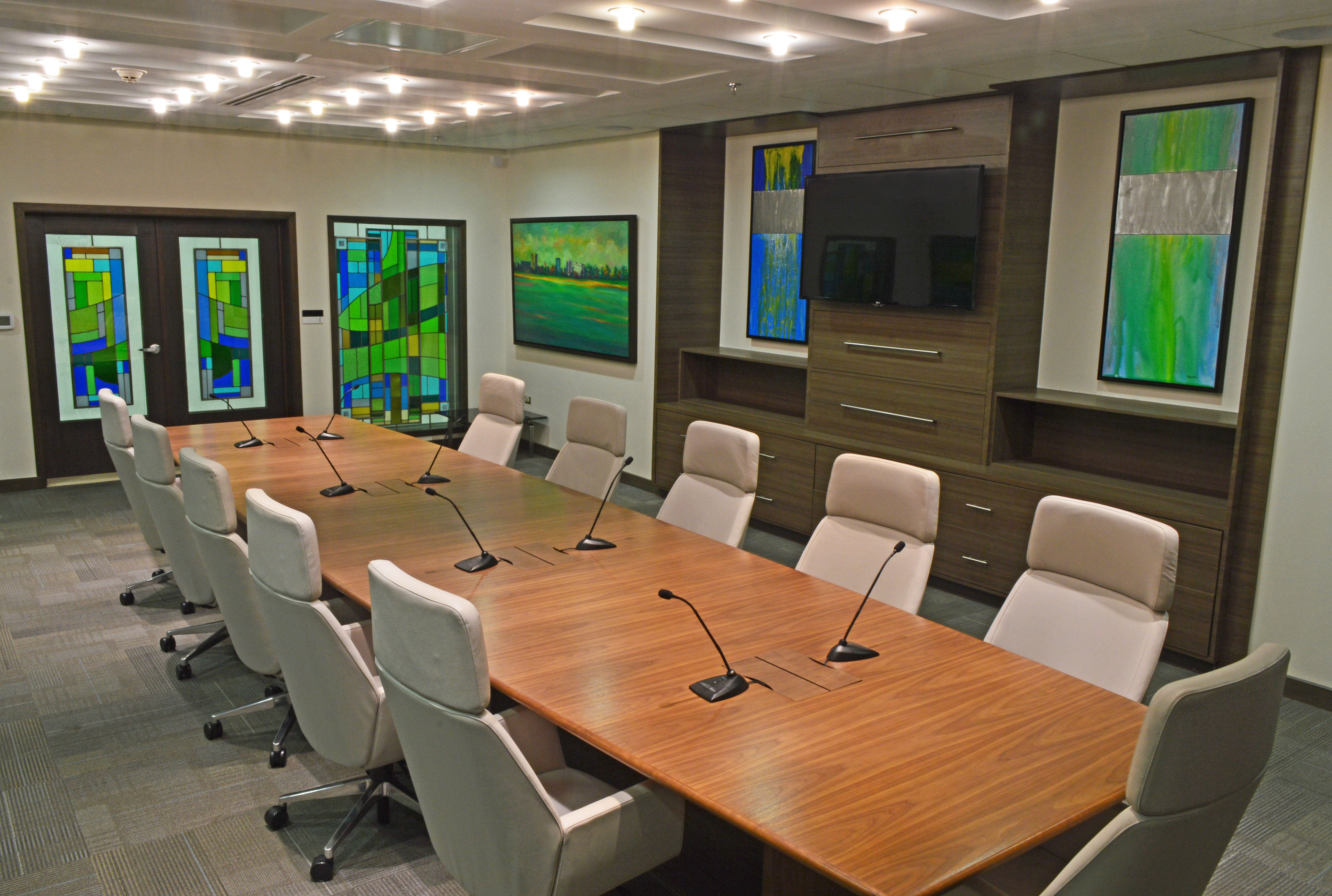 Board Room - Photo by René Castillo