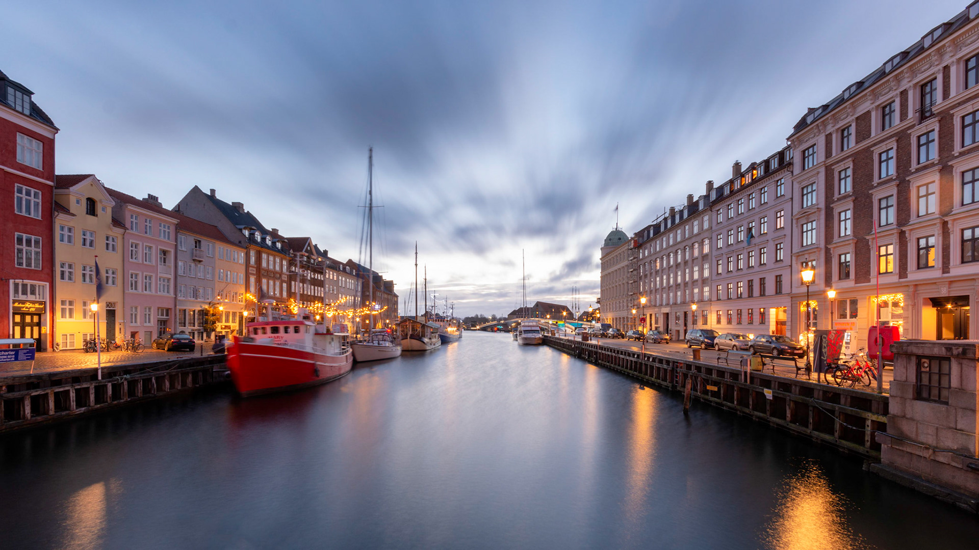 Nyhavn harbour with early sunrise