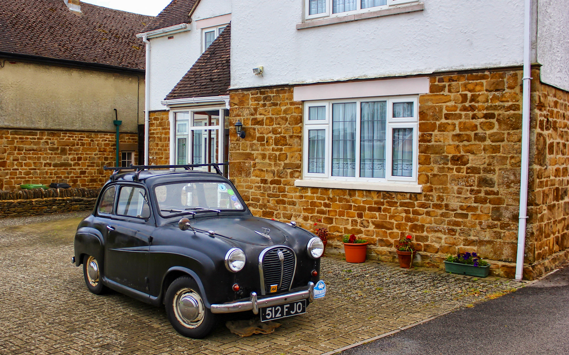 Mrs Thomas was a previous owner of the car called Percy and Matt, the present owner, took the car back to see Mrs Thomas at one of the cars previous registered addresses where it used to live