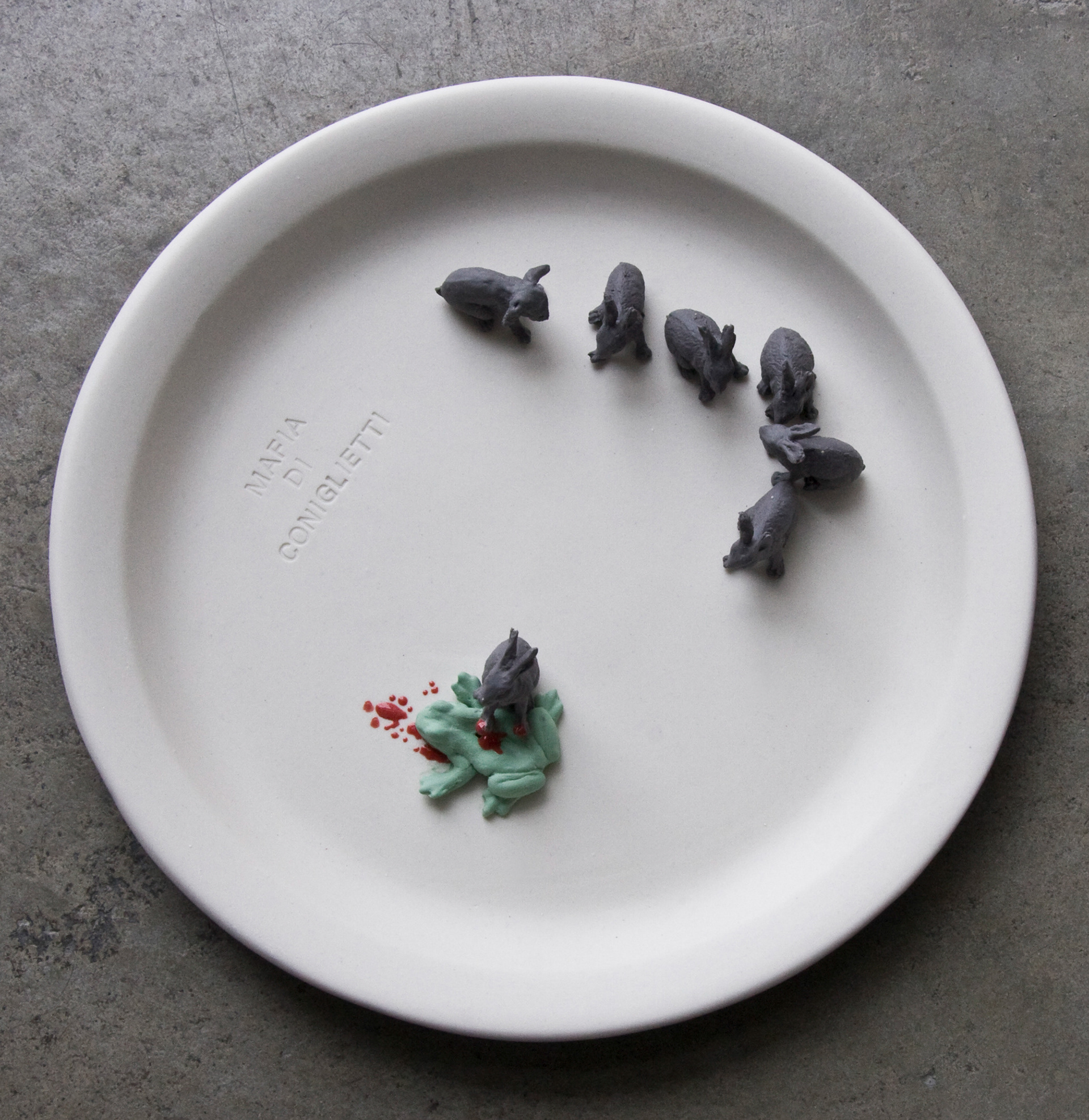 “Mafia Di Coniglietti” Stoneware Slip cast, handbuilt 2009 ∅220 mm, height 60 mm