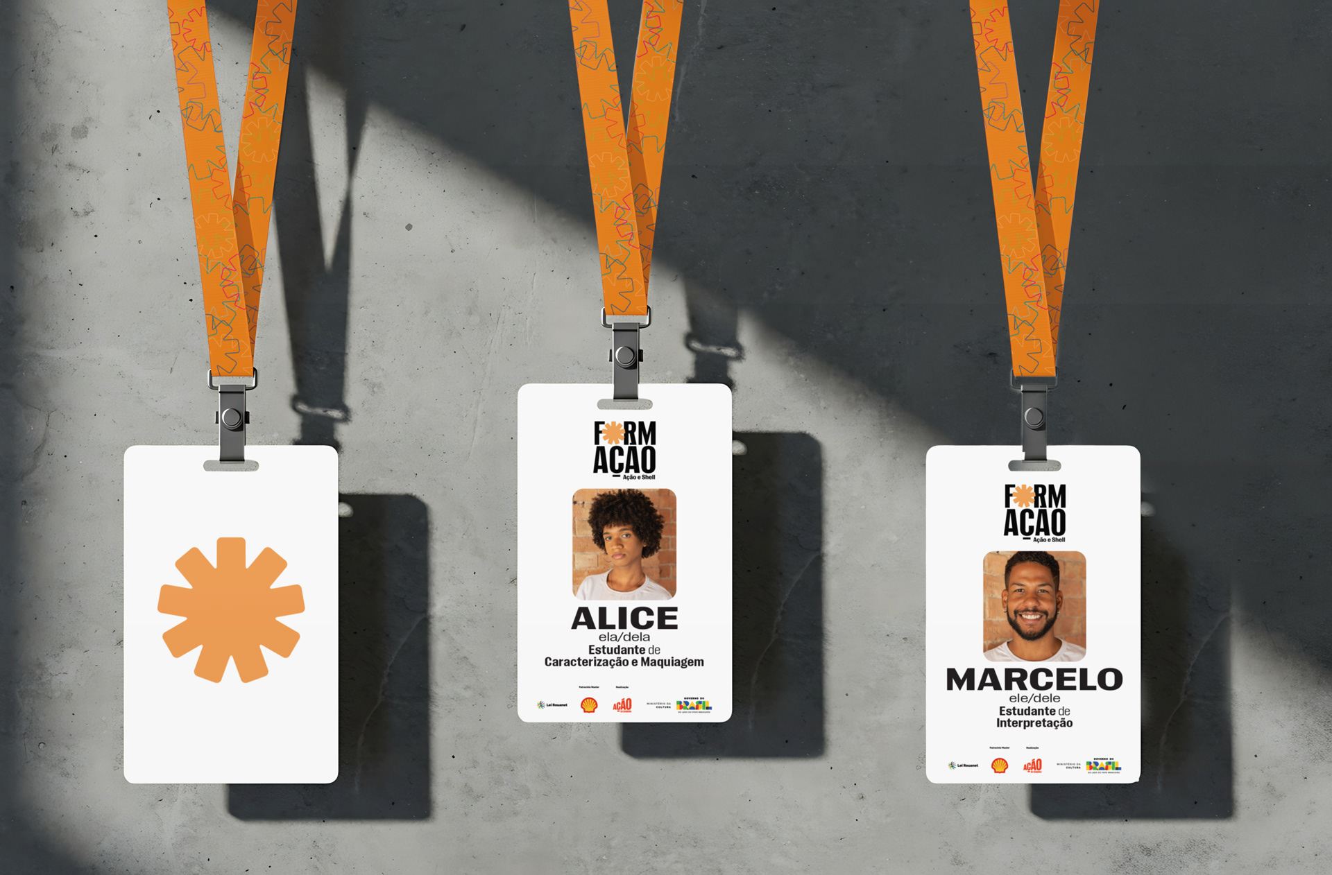 Crachás do aluno / Student credentials