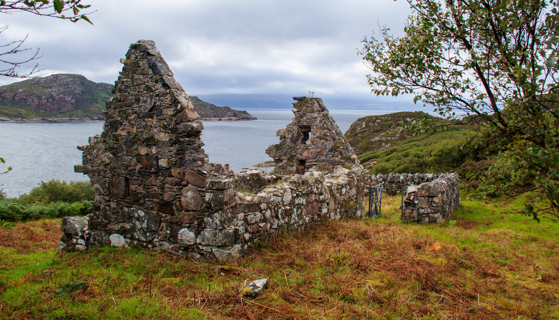The old church on the south of Rona