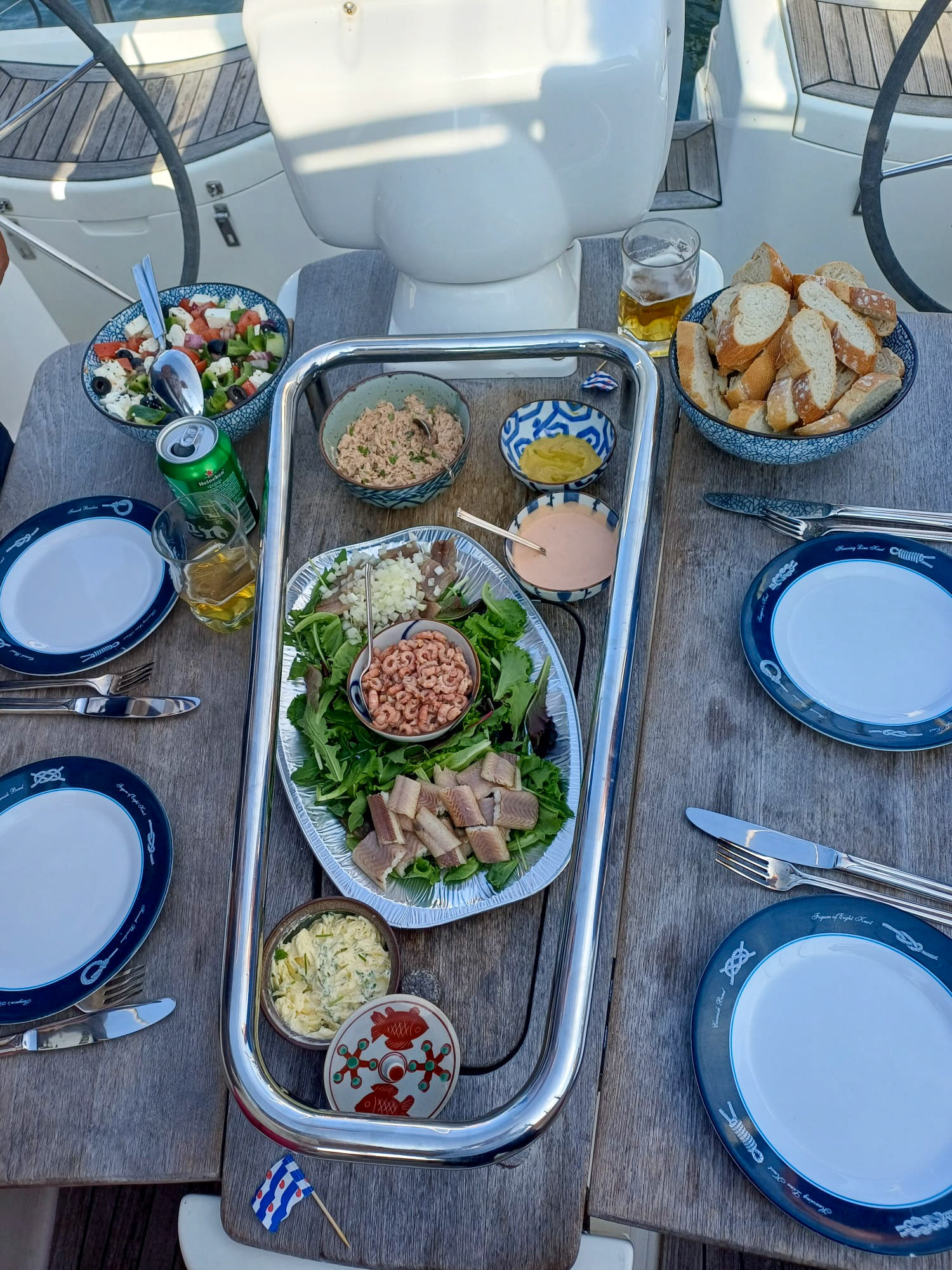 Best supper-onboard Camus Bosta