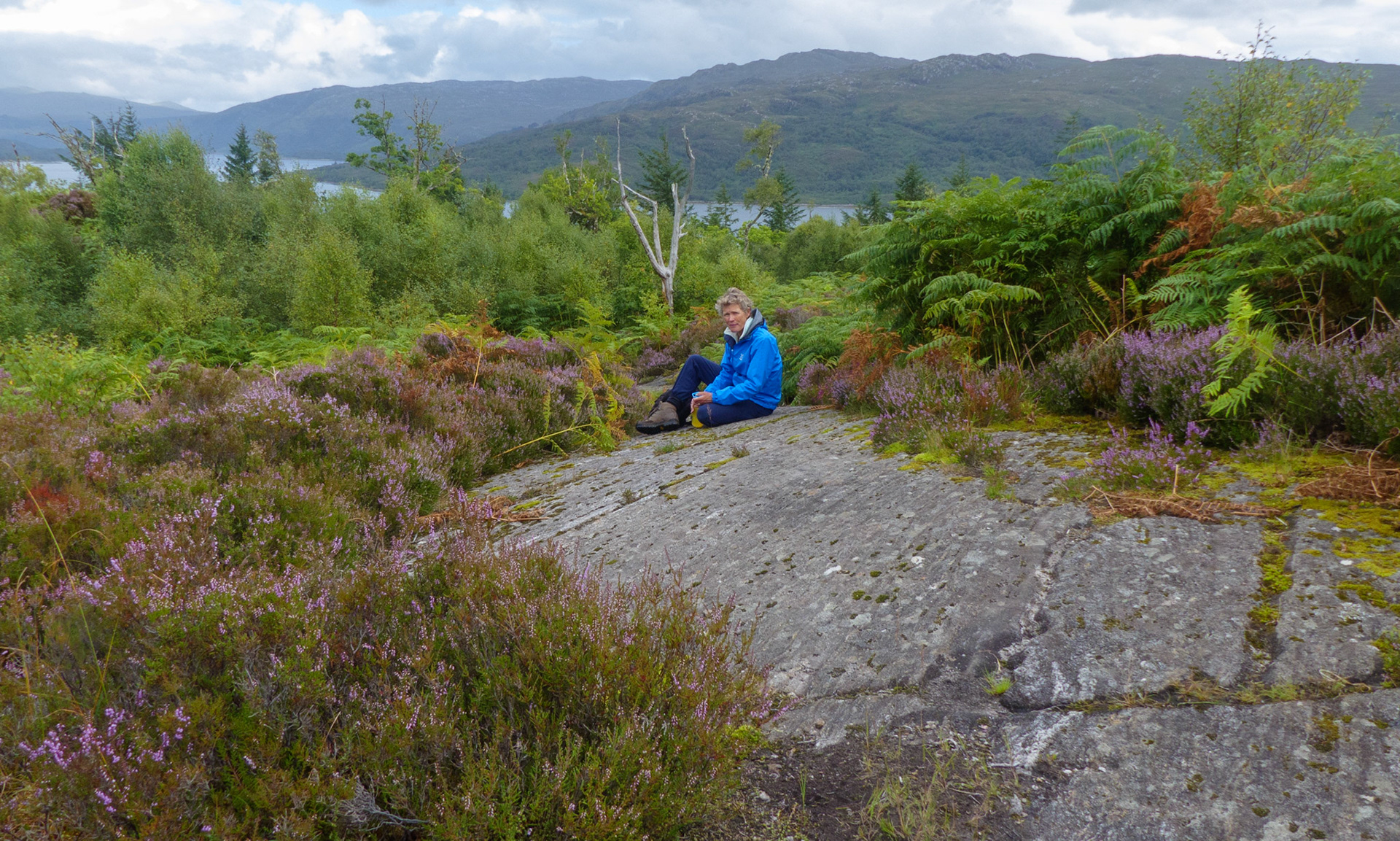 Ali on glaciated quartz rock