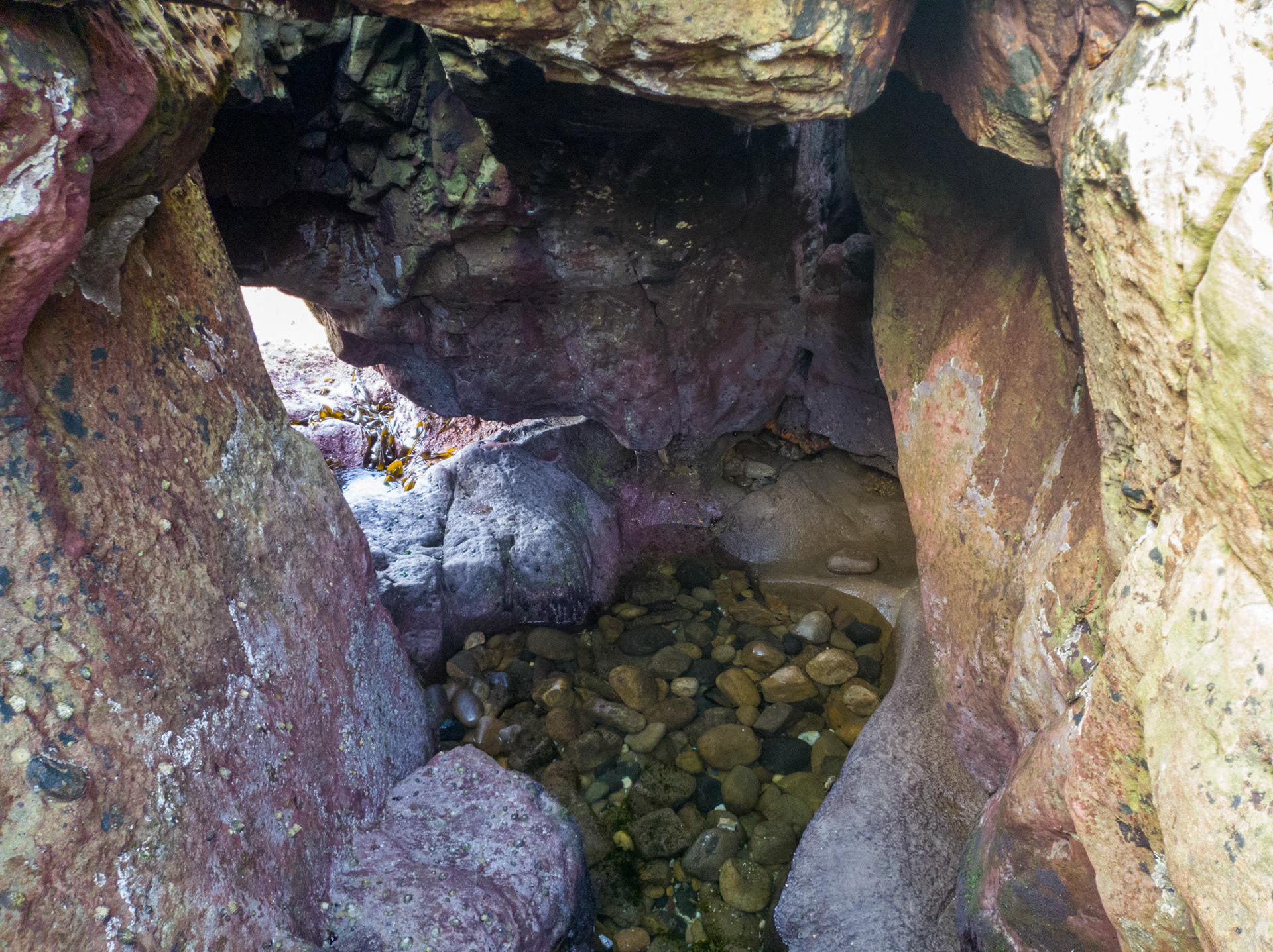 secret water flows to pans rock