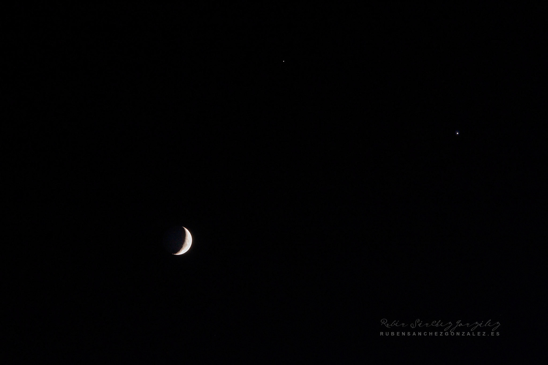 La Luna Creciente y la triangulación S y J - Paisaje