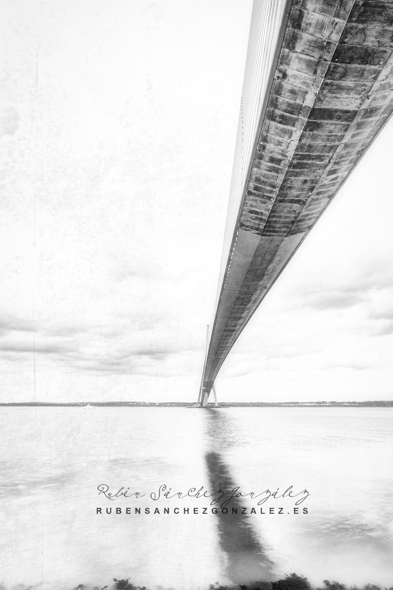 Pont de Normandia - Arquitectura