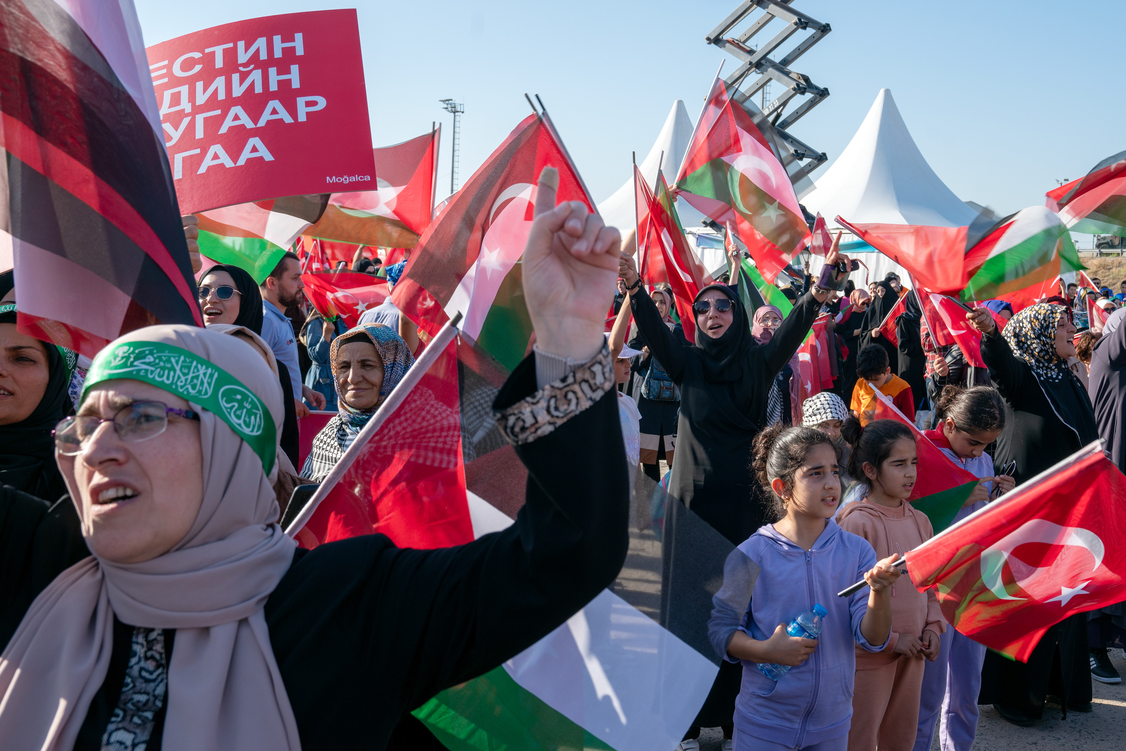 Pro-Palestine people attend the Great Palestine rally held and wave flags at Ataturk Airport in Istanbul, Turkey on October 28, 2023.