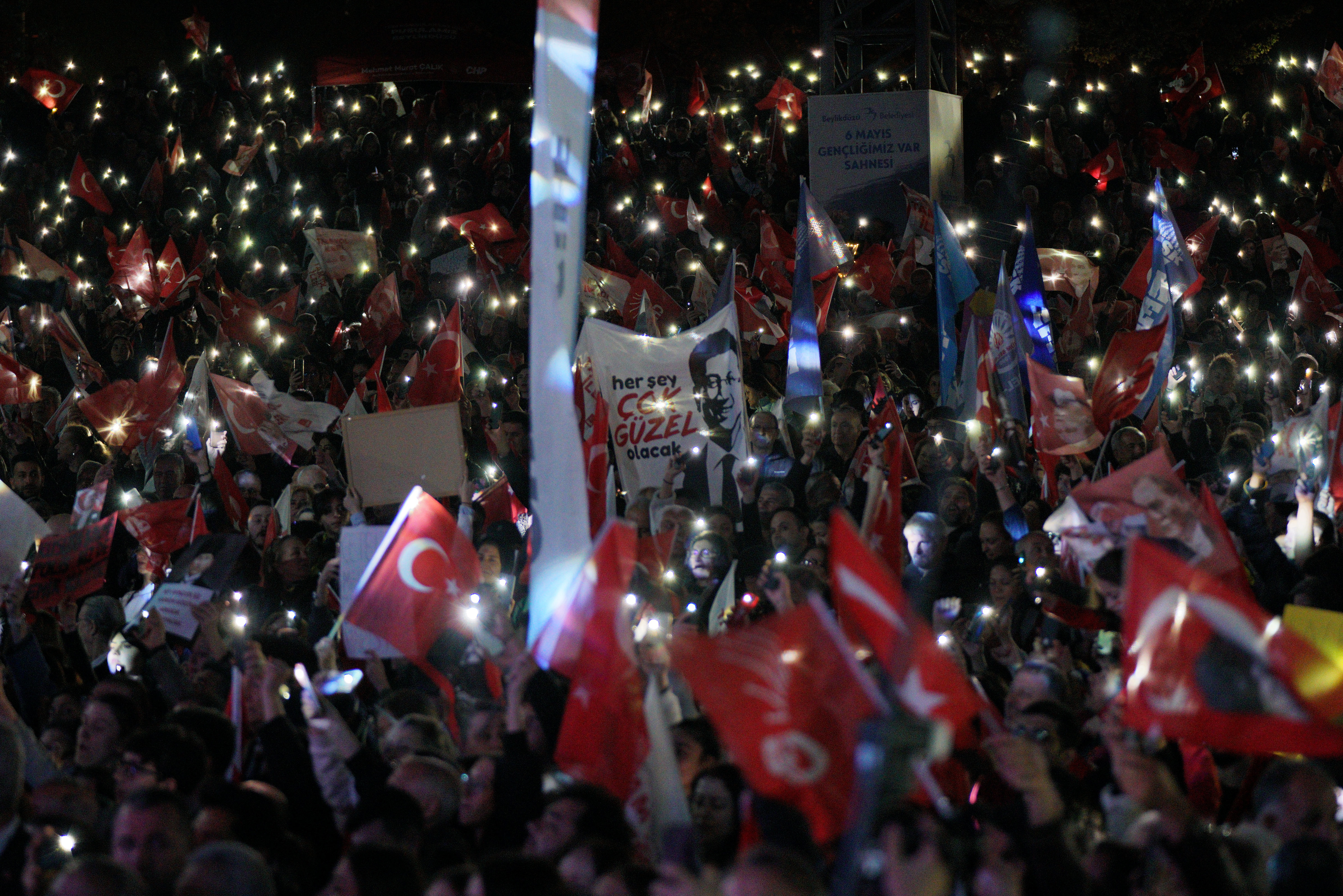Supporters of Istanbul Mayor Ekrem Imamoglu attend a rally to protest against the arrest of Istanbul Mayor Ekrem Imamoglu as part of a corruption investigation, in Beylikduzu, Istanbul on April 16, 2025.