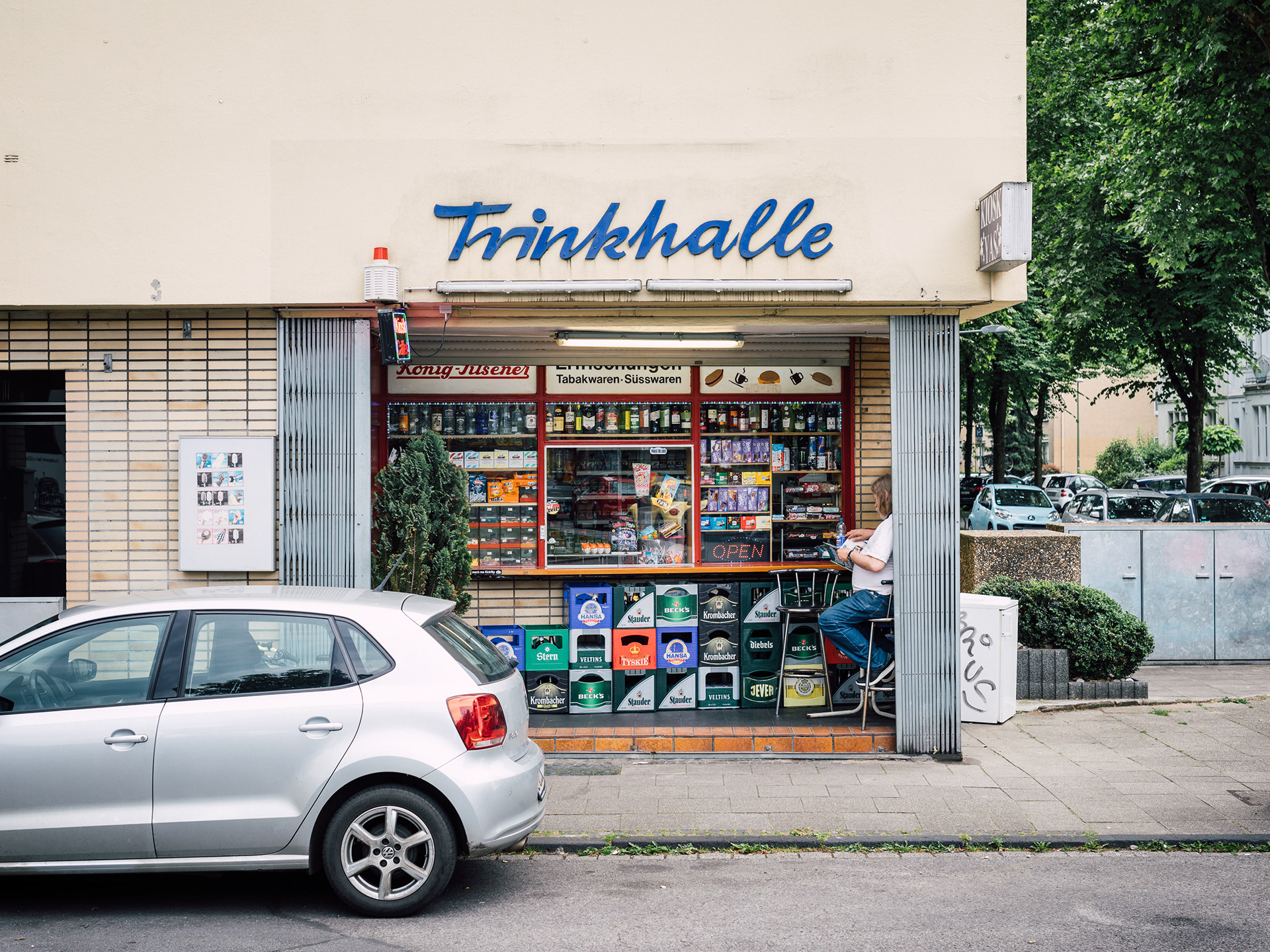 Kiosk Yas, Essen