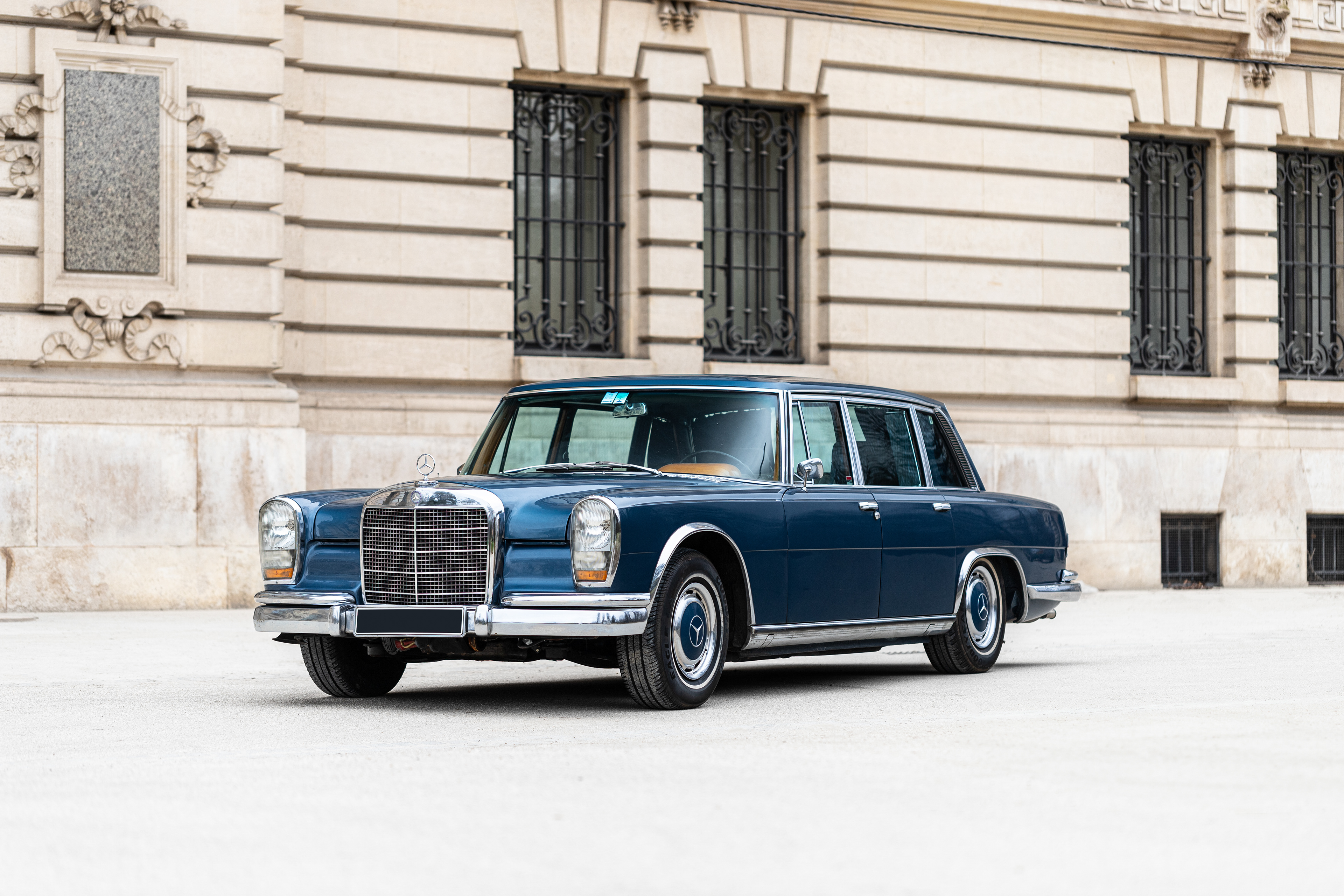 Mercedes 600 - Shot for Artcurial Motorcars, 2023