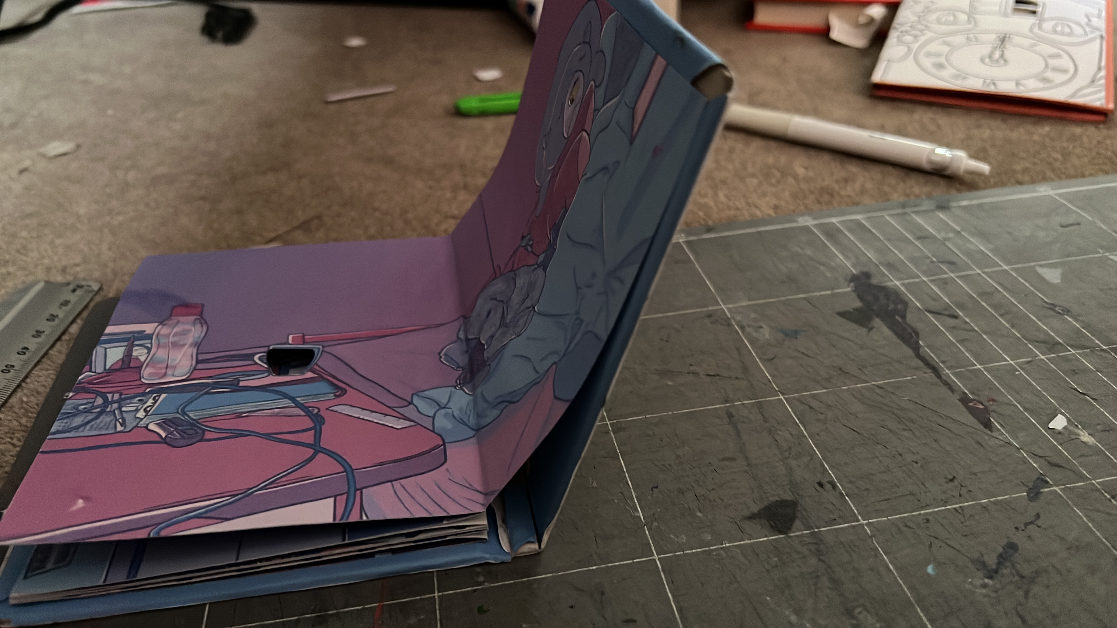 Initial tests: First and last page could not lie flat, thus cutouts were misaligned. 