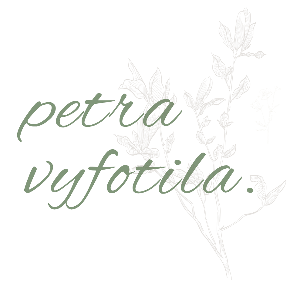 Petra vyfotila logo