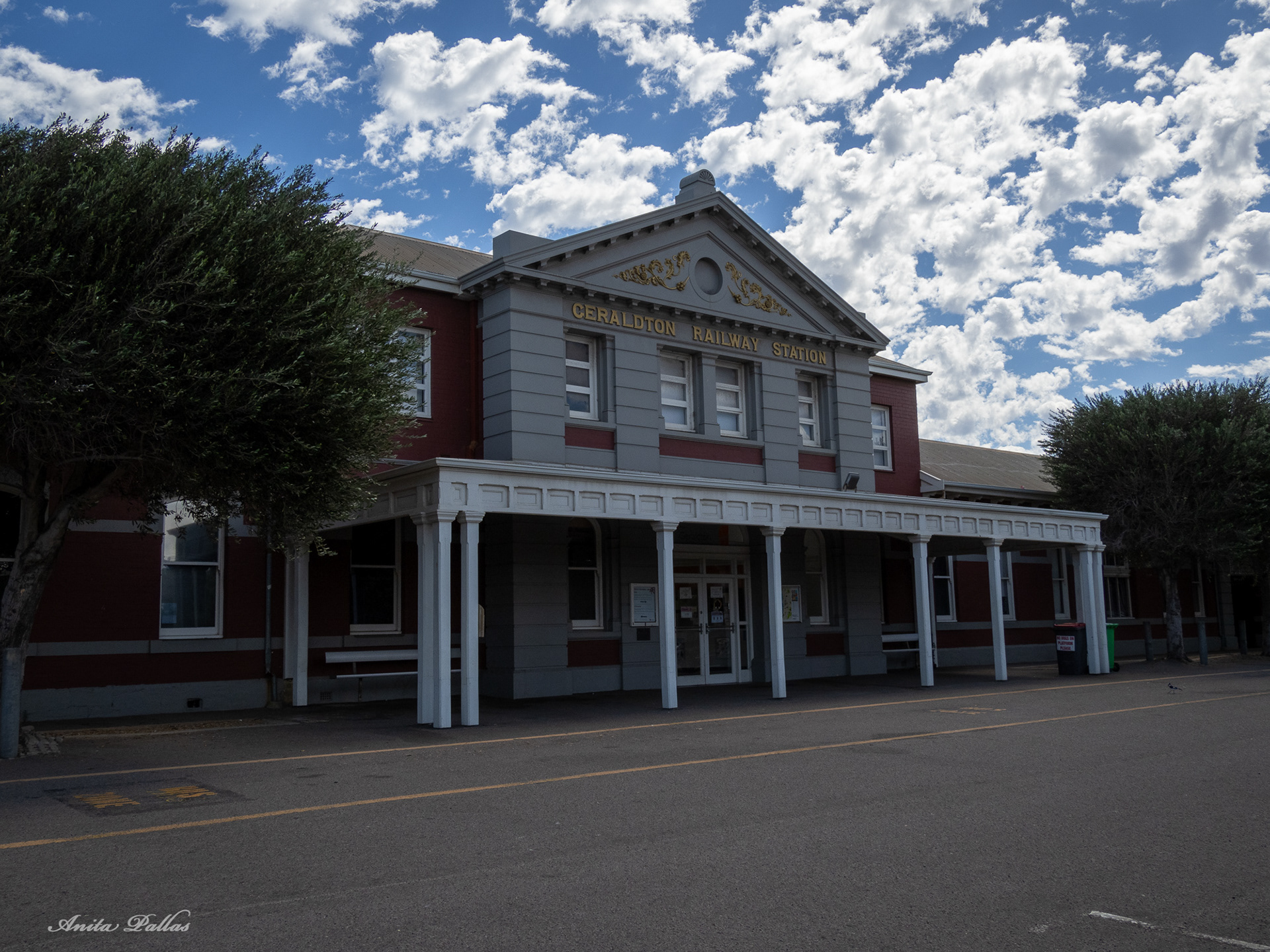 Geraldton Train Station