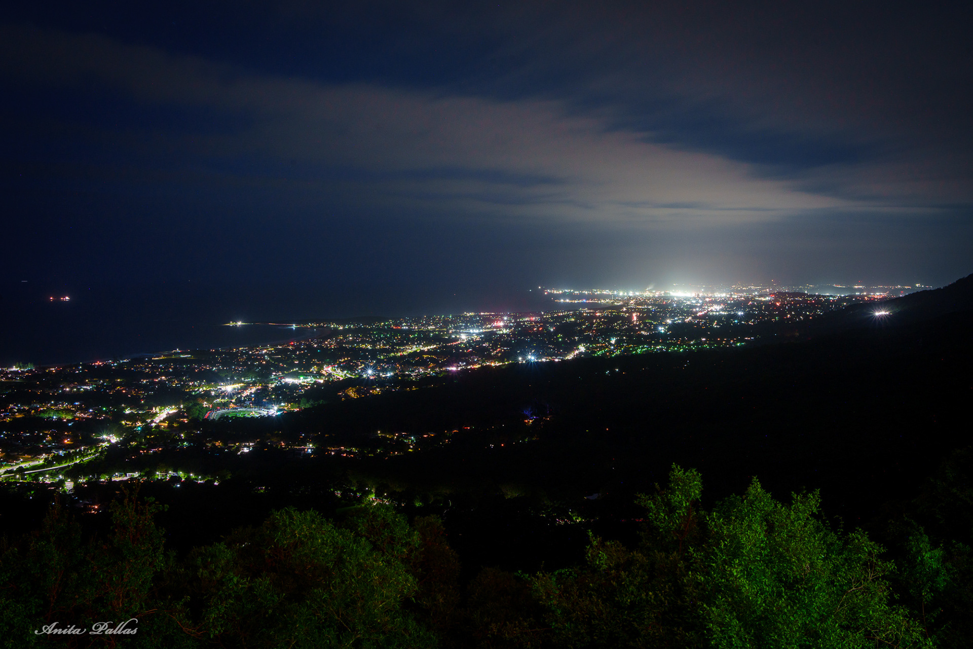 The vista of lights, Bulli Tops, NSW