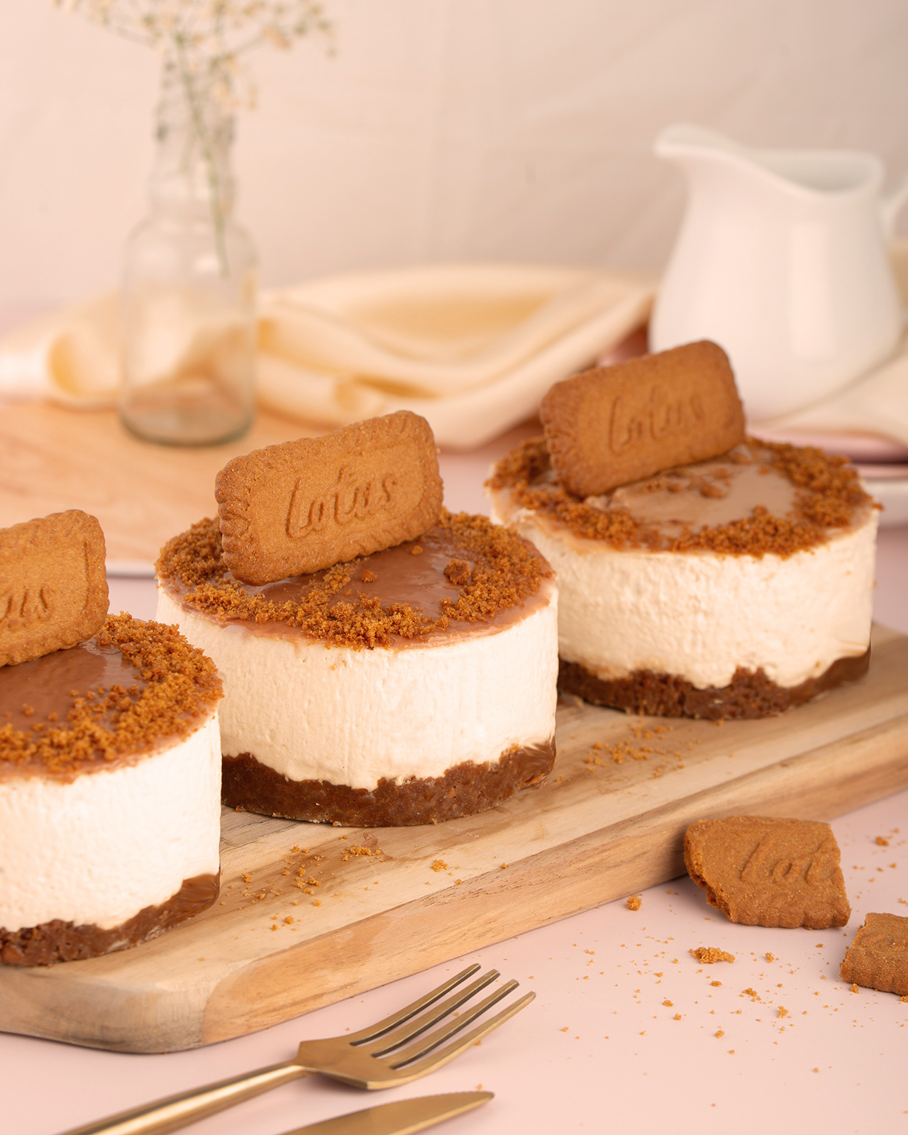 Biscoff Bento Cake prop styling for CakeMan