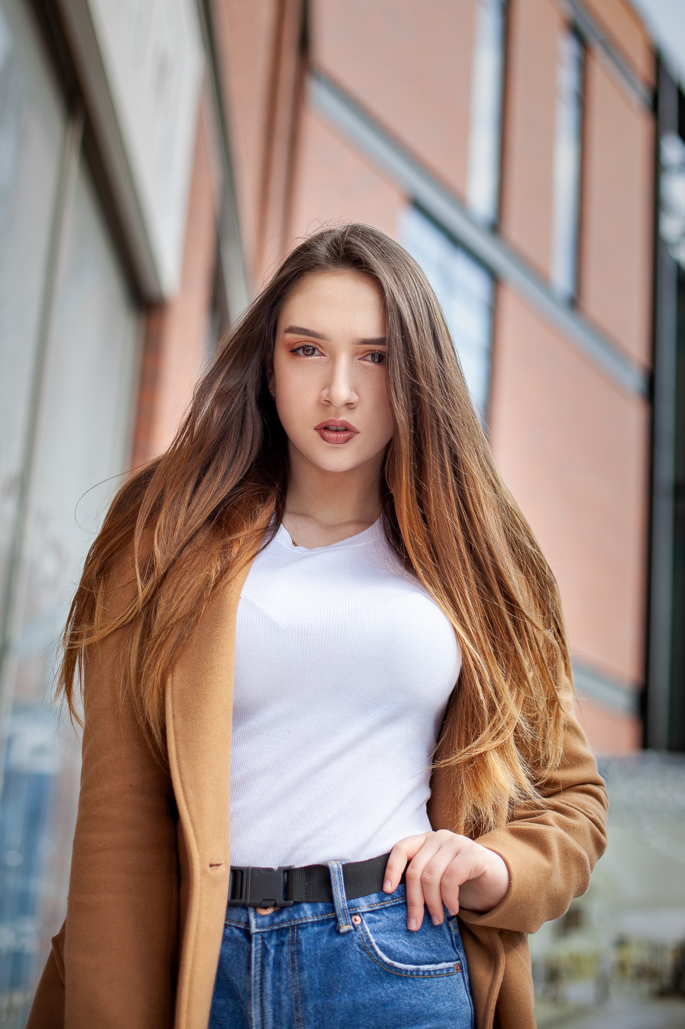 Aliona
