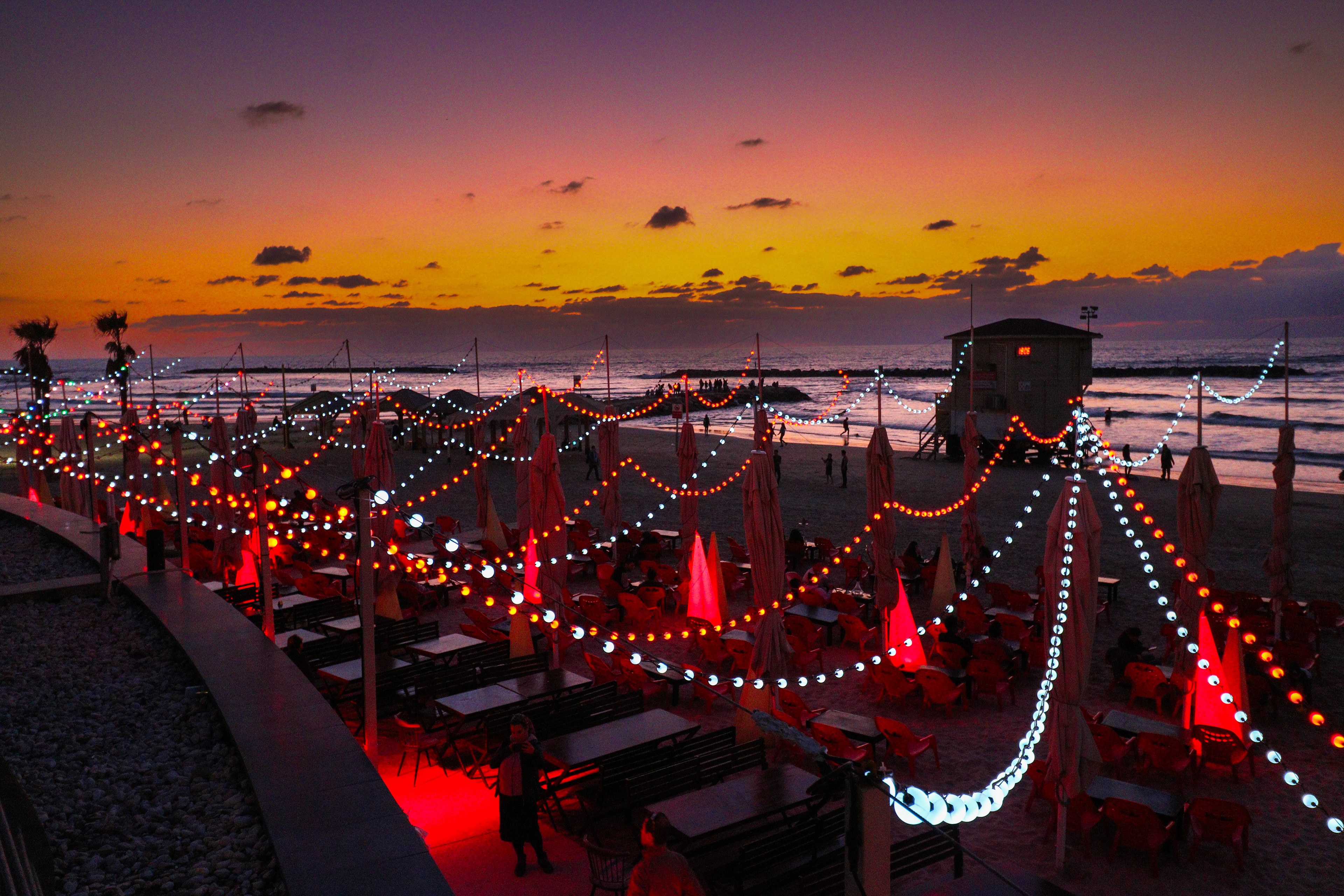 image from Night photography really begins in that fragile momen