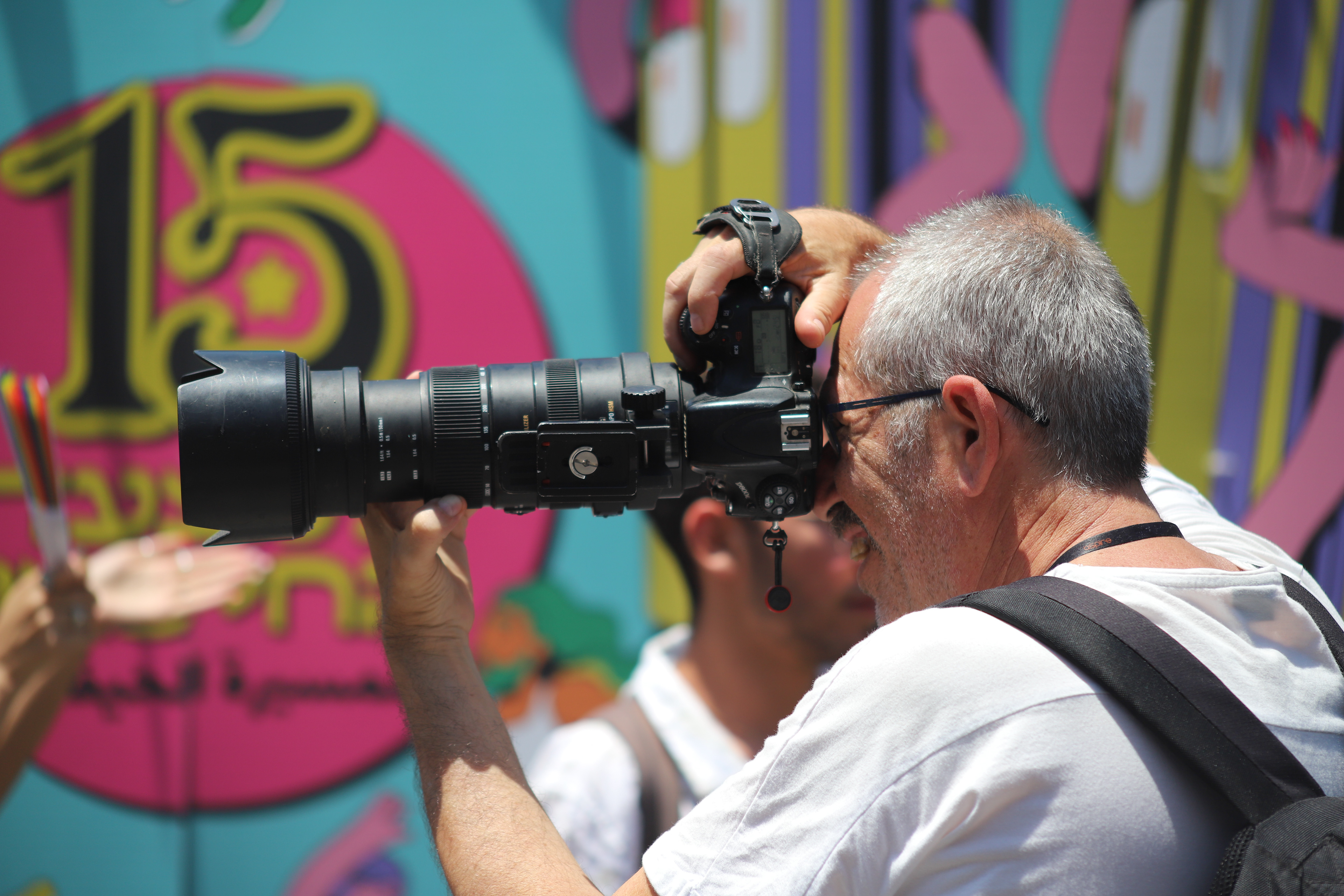 Big Lens, Immediate Attention