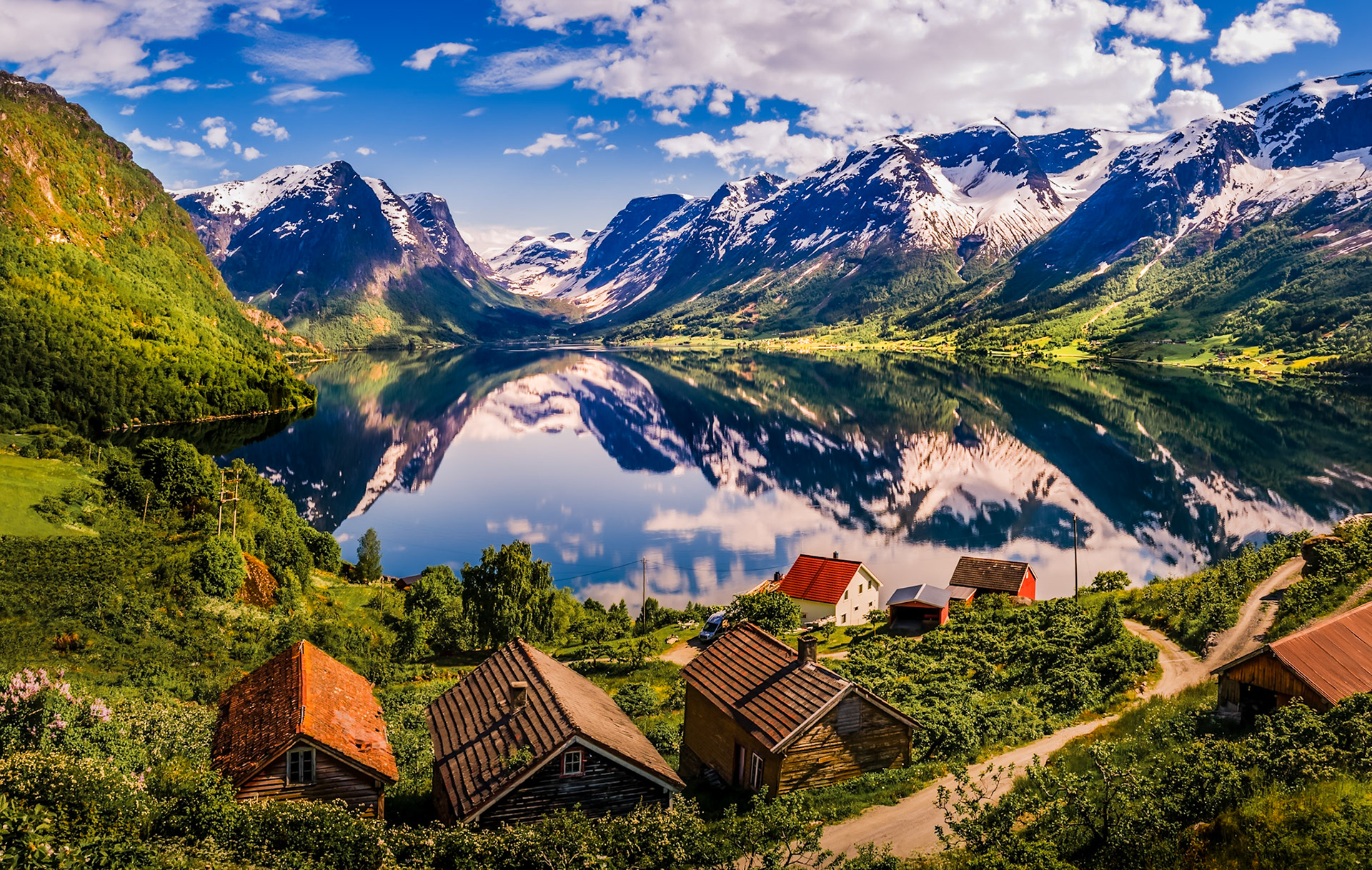Flo, Oppstrynsvatnet