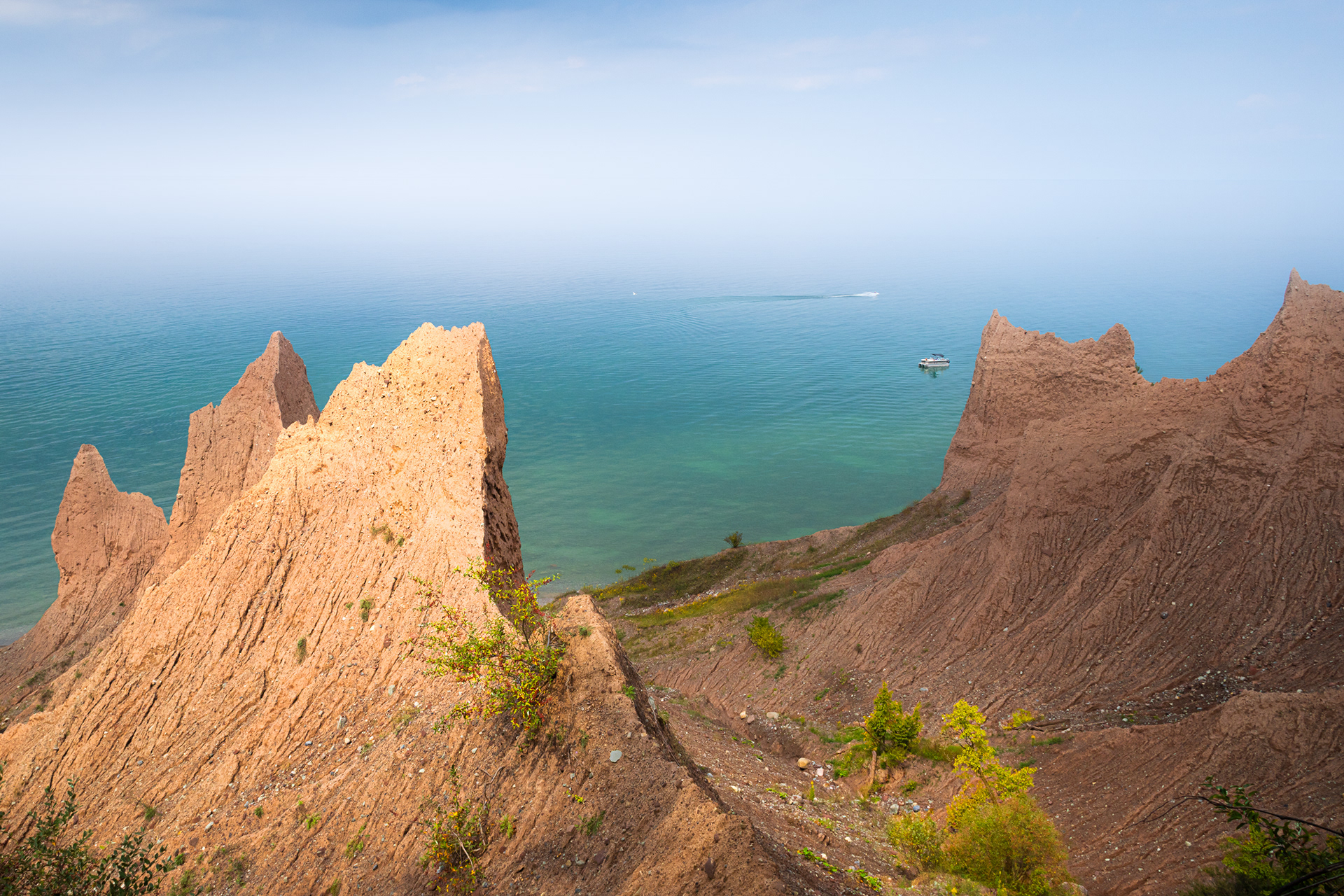 Chimney Bluffs Park
