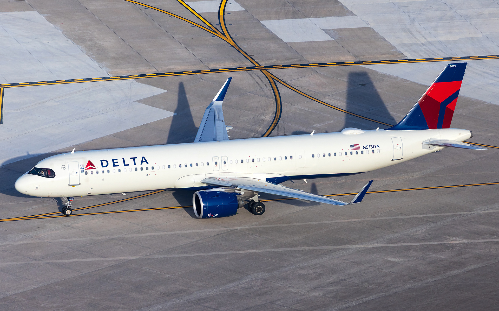 Delta Airbus A321neo in Orlando, FL