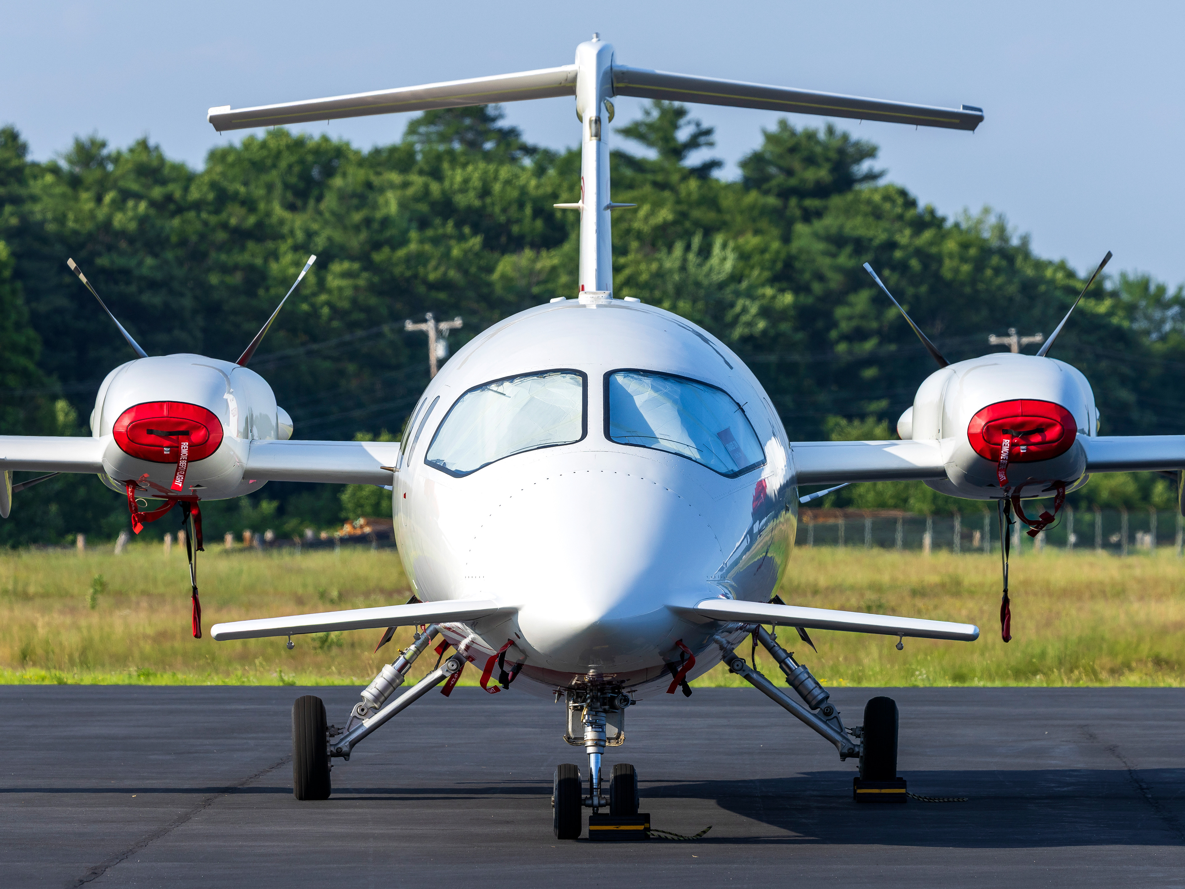 Piaggio P.180 Avanti in Lewiston-Auburn, ME