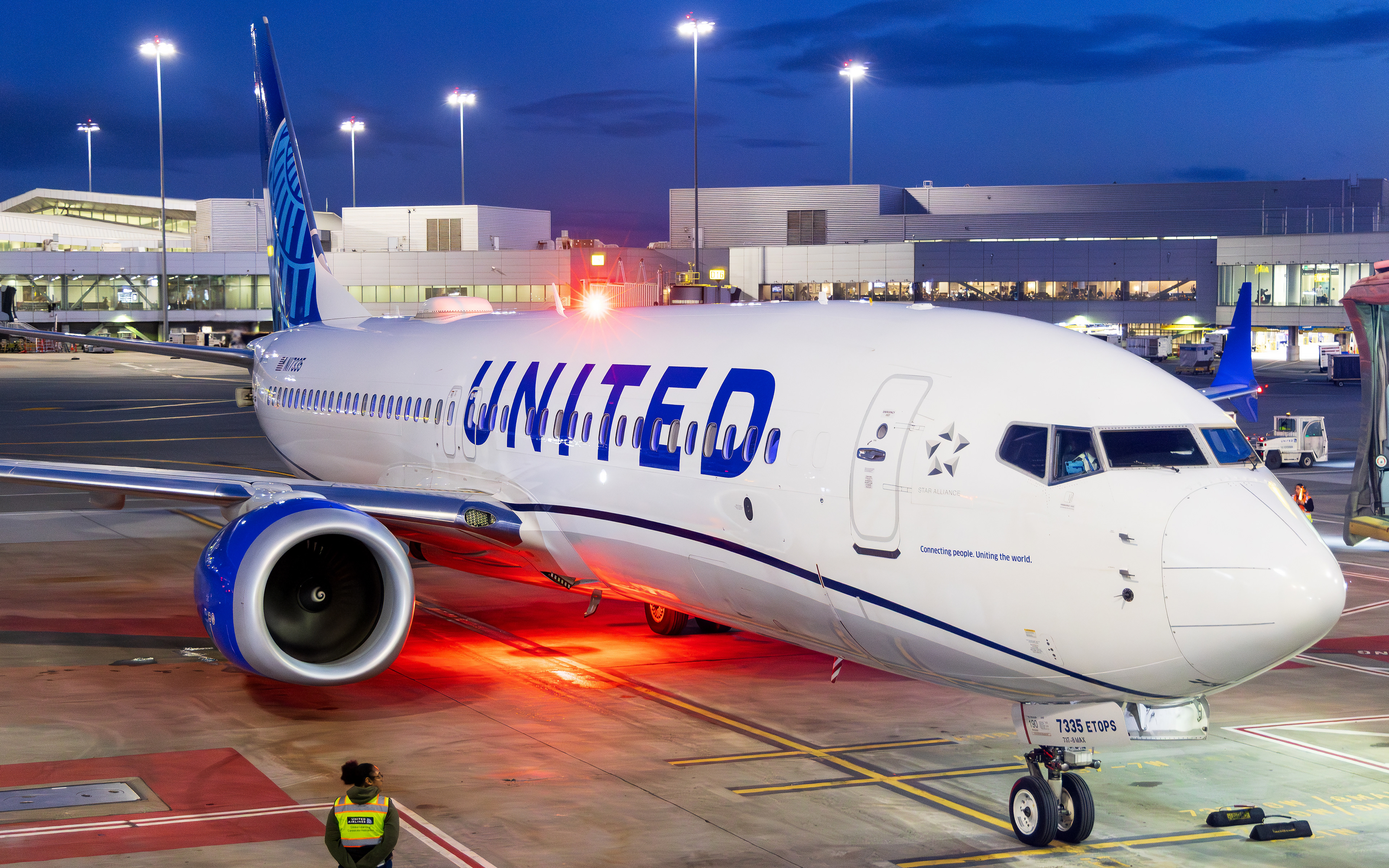United Boeing 737 MAX 8 in San Francisco, CA